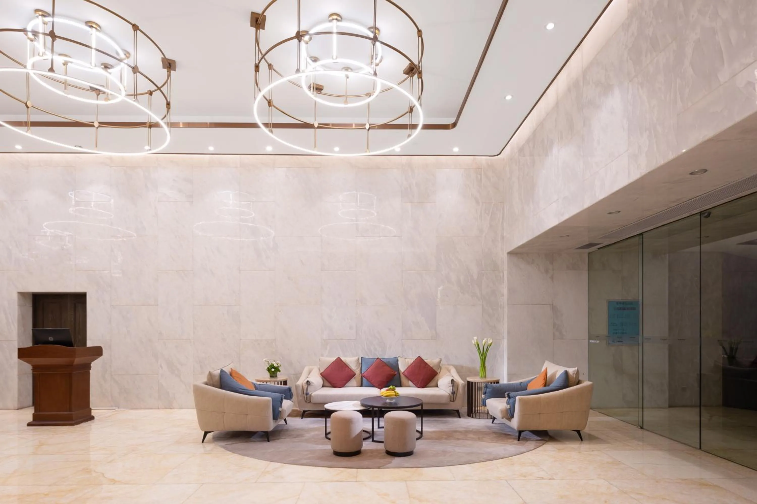 Shenzhen Bay Hisoar Hotel