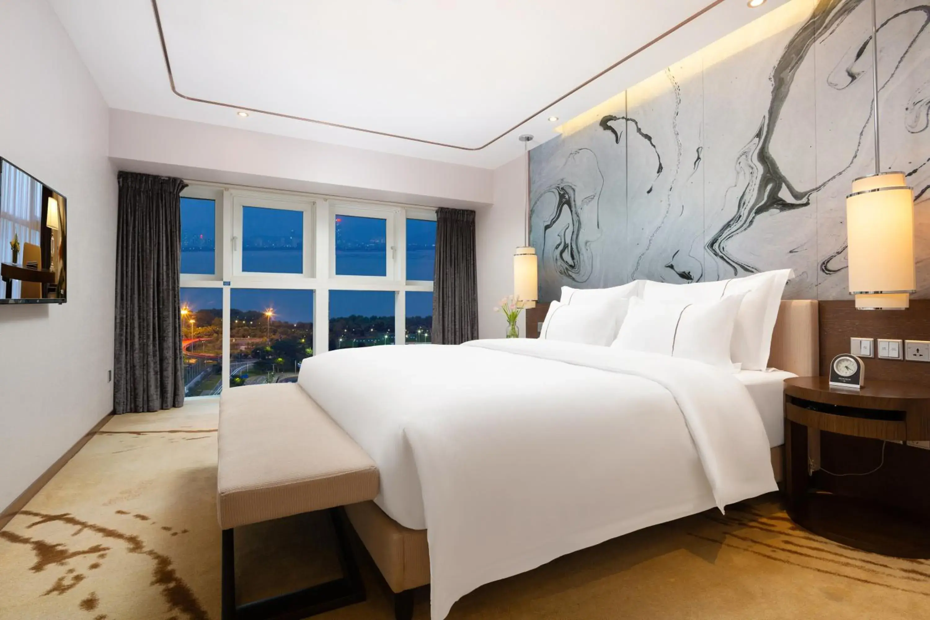 Business Double Suite in Shenzhen Bay Hisoar Hotel Business Double Suite in Shenzhen Bay Hisoar Hotel