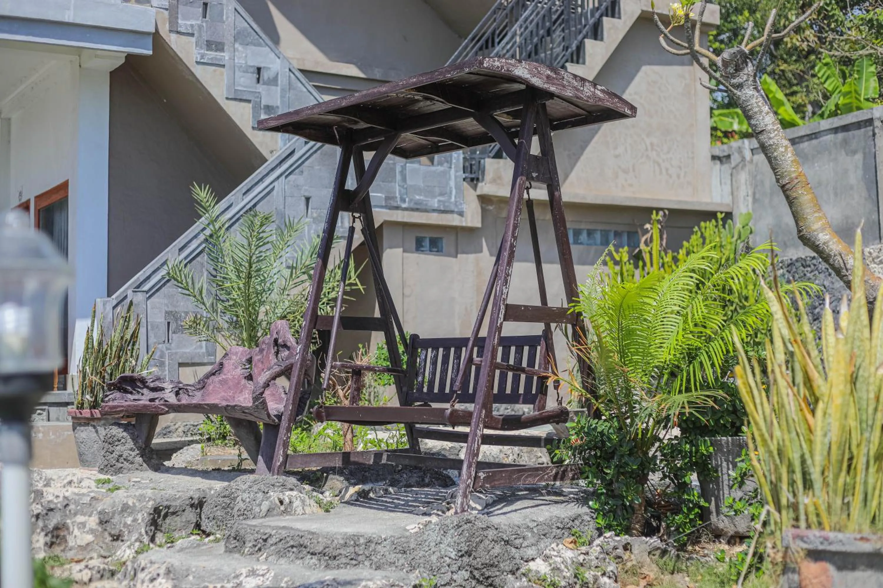 Garden view in Manta Cottages with Sea View