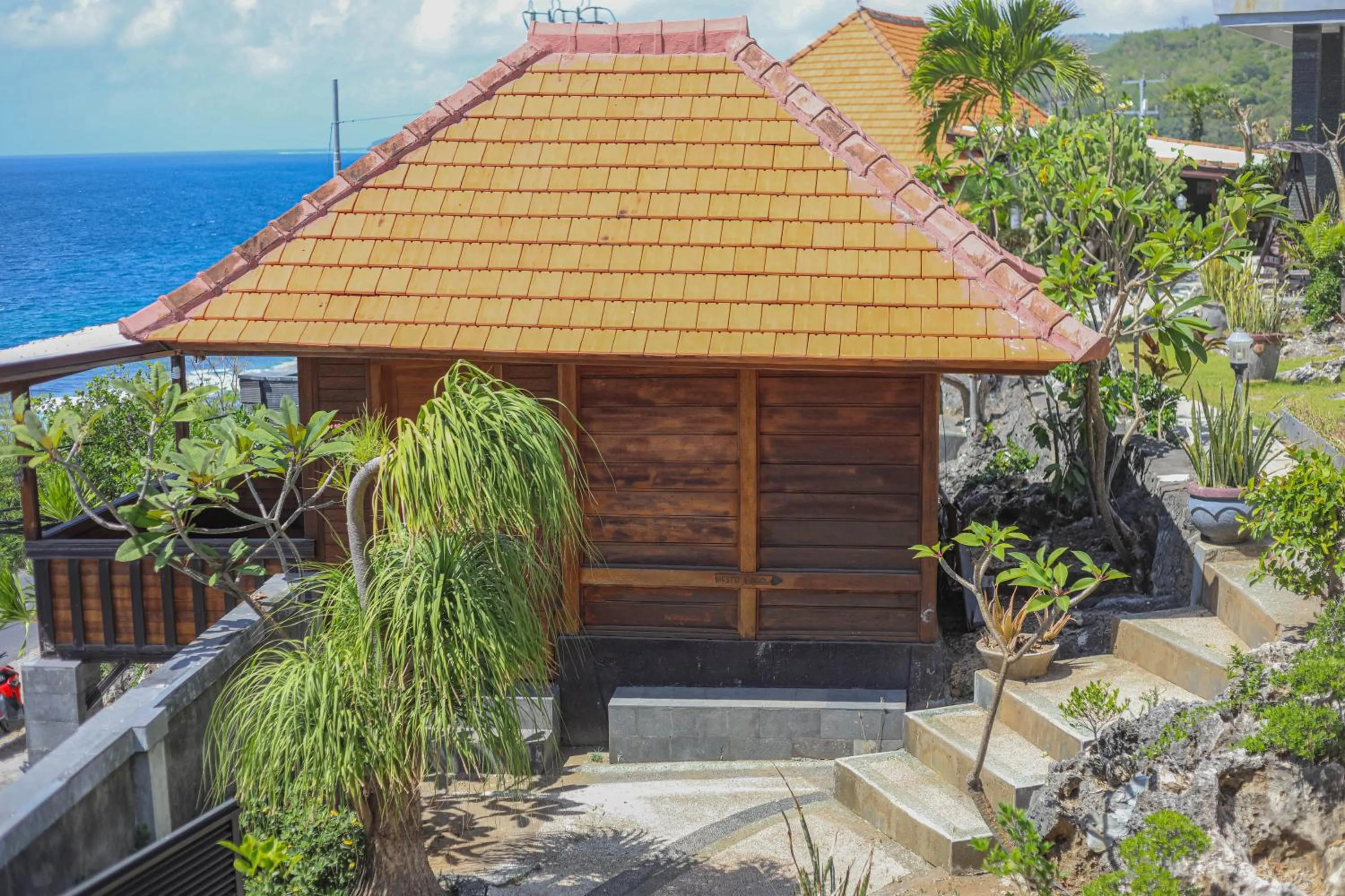 Natural landscape in Manta Cottages with Sea View