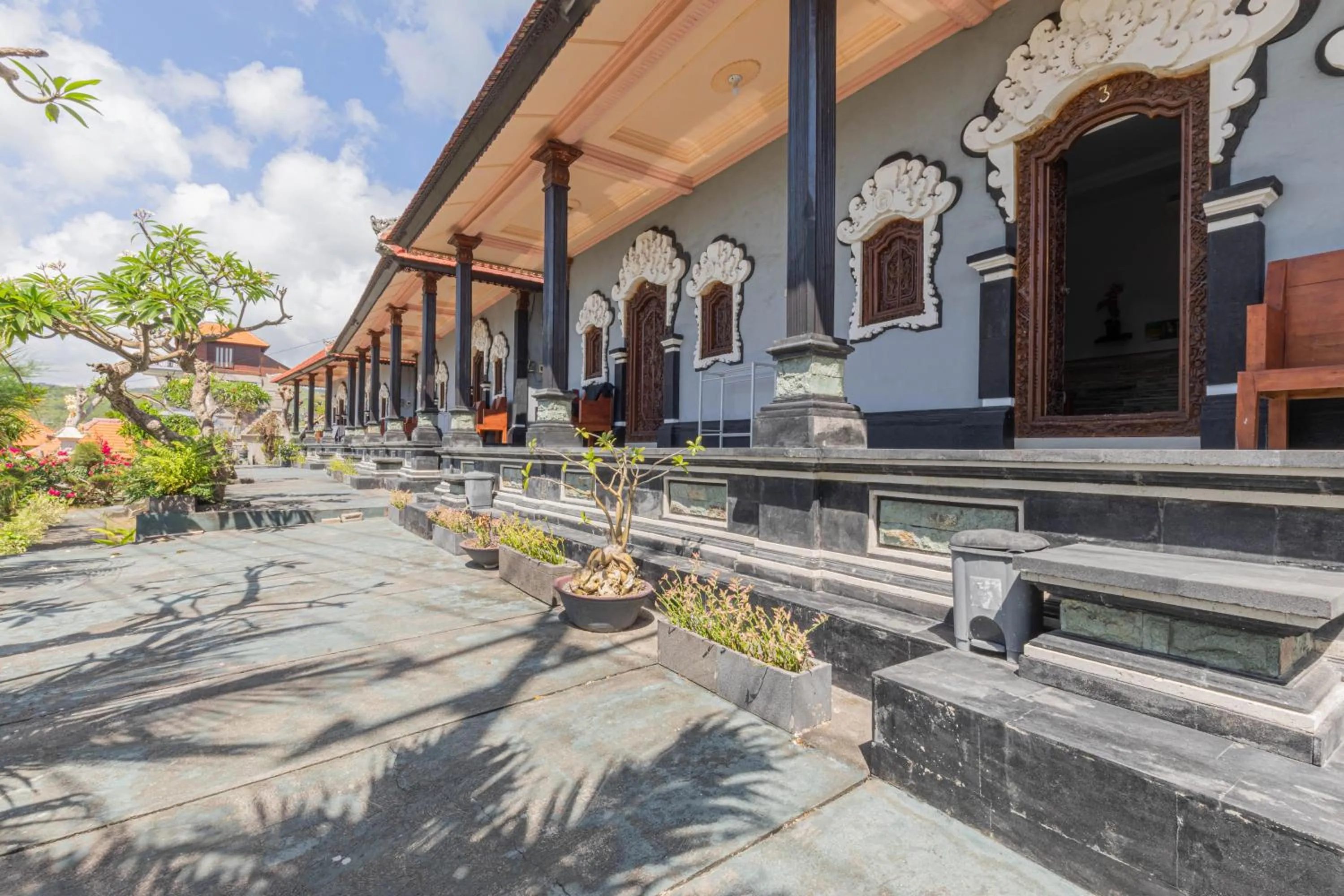 Property building in Manta Cottages with Sea View