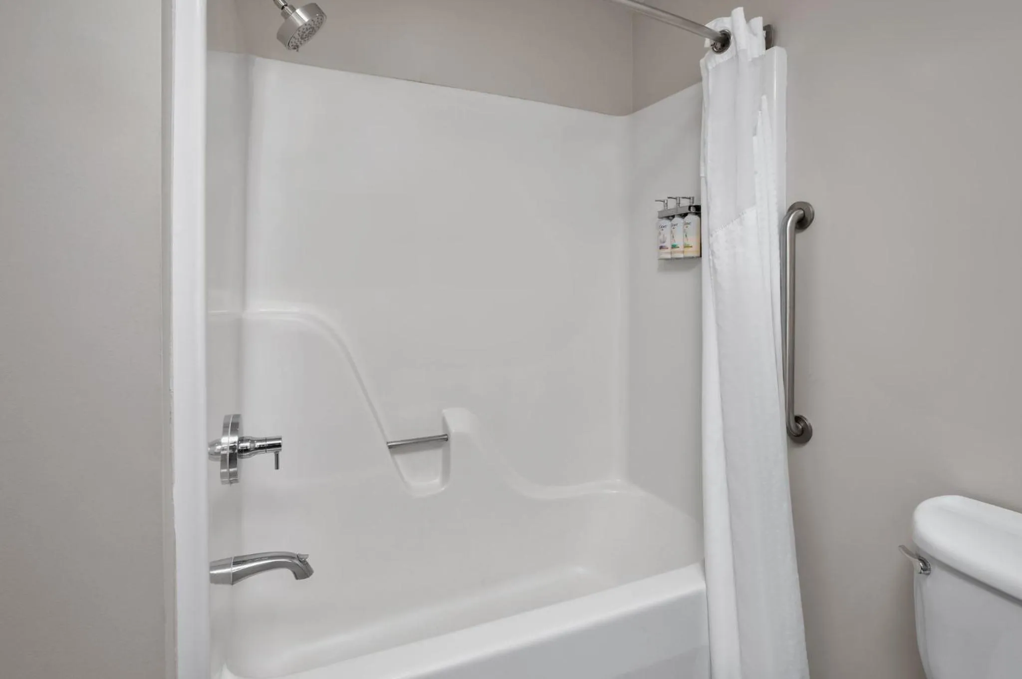Bathroom in Holiday Inn Express Hotel & Suites Grand Rapids-North by IHG