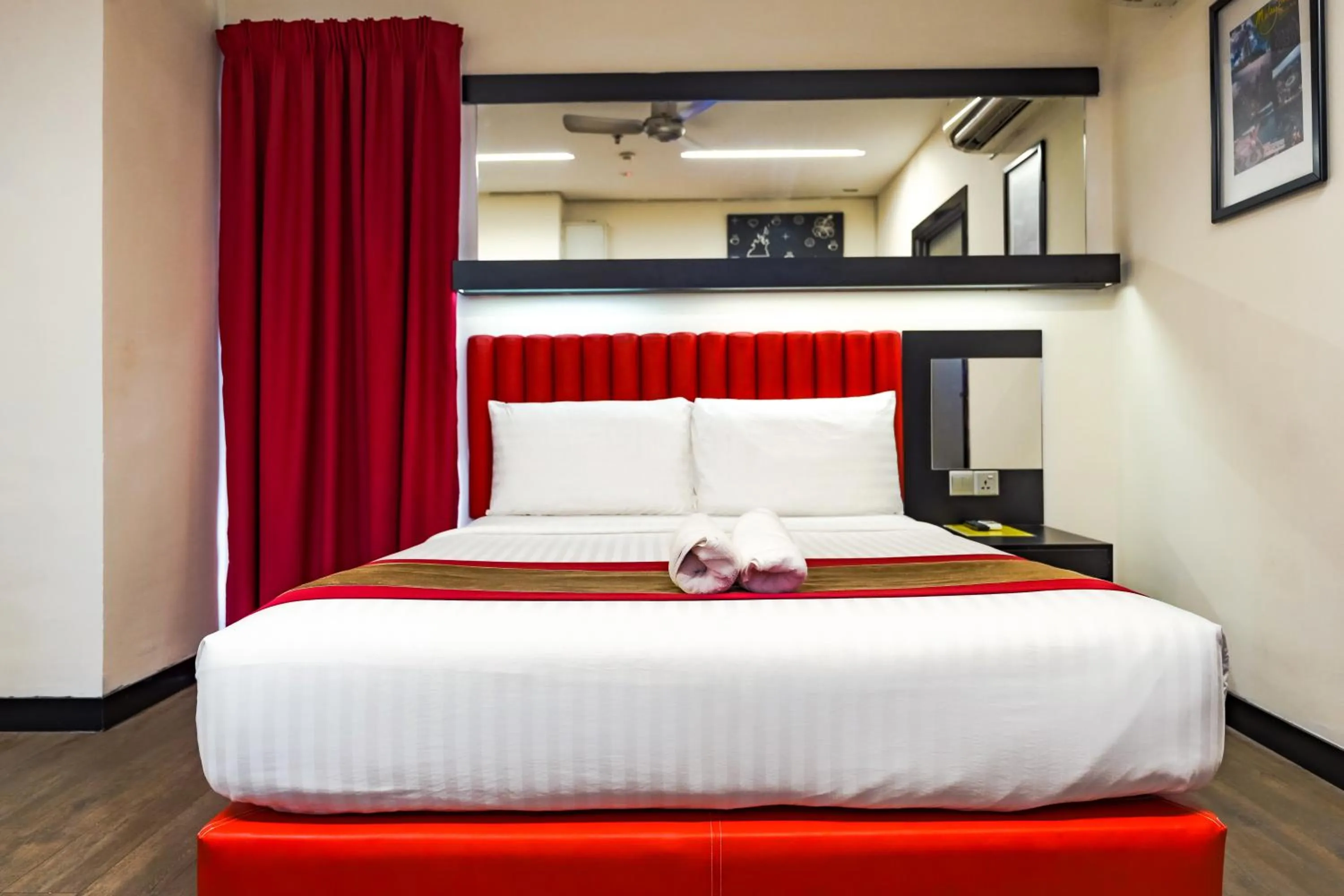 Bed in Lazdana Hotel Kuala Lumpur