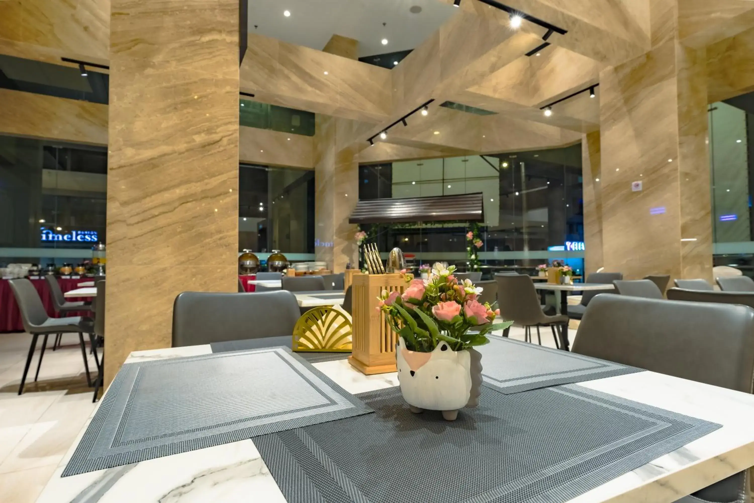 Restaurant/places to eat in Lazdana Hotel Kuala Lumpur Restaurant/places to eat in Lazdana Hotel Kuala Lumpur