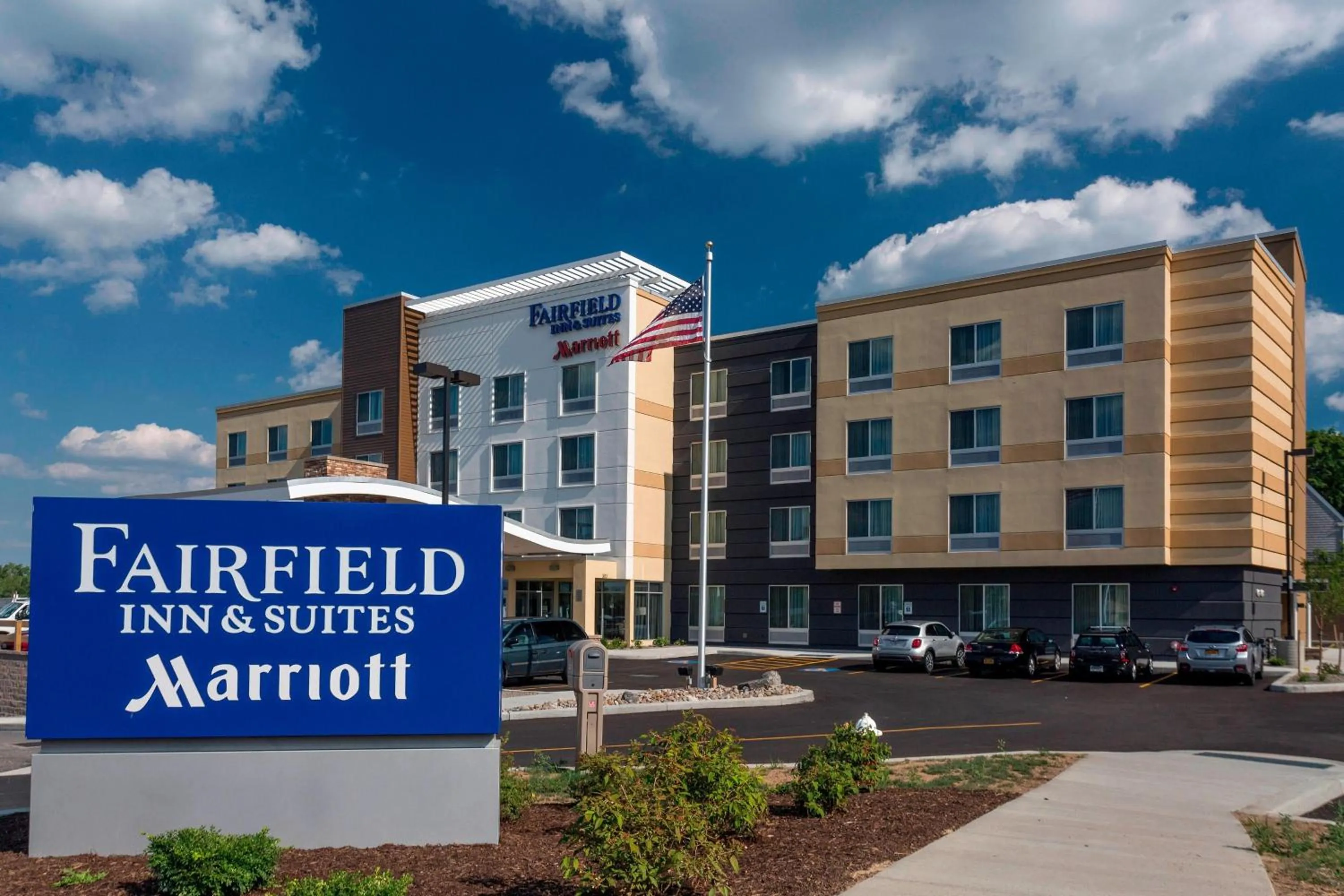Property building in Fairfield Inn & Suites by Marriott Geneva Finger Lakes