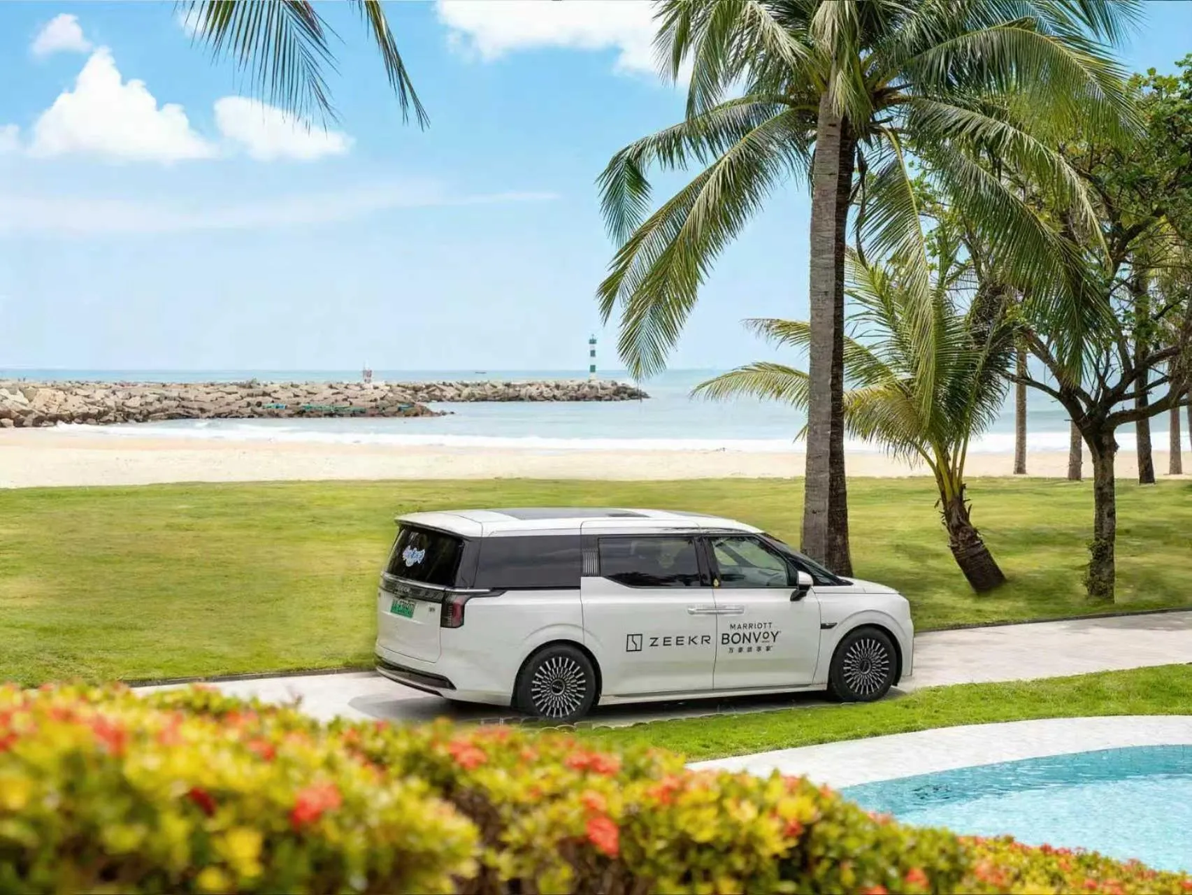 concierge in Marriott Resort Xiangshui Bay