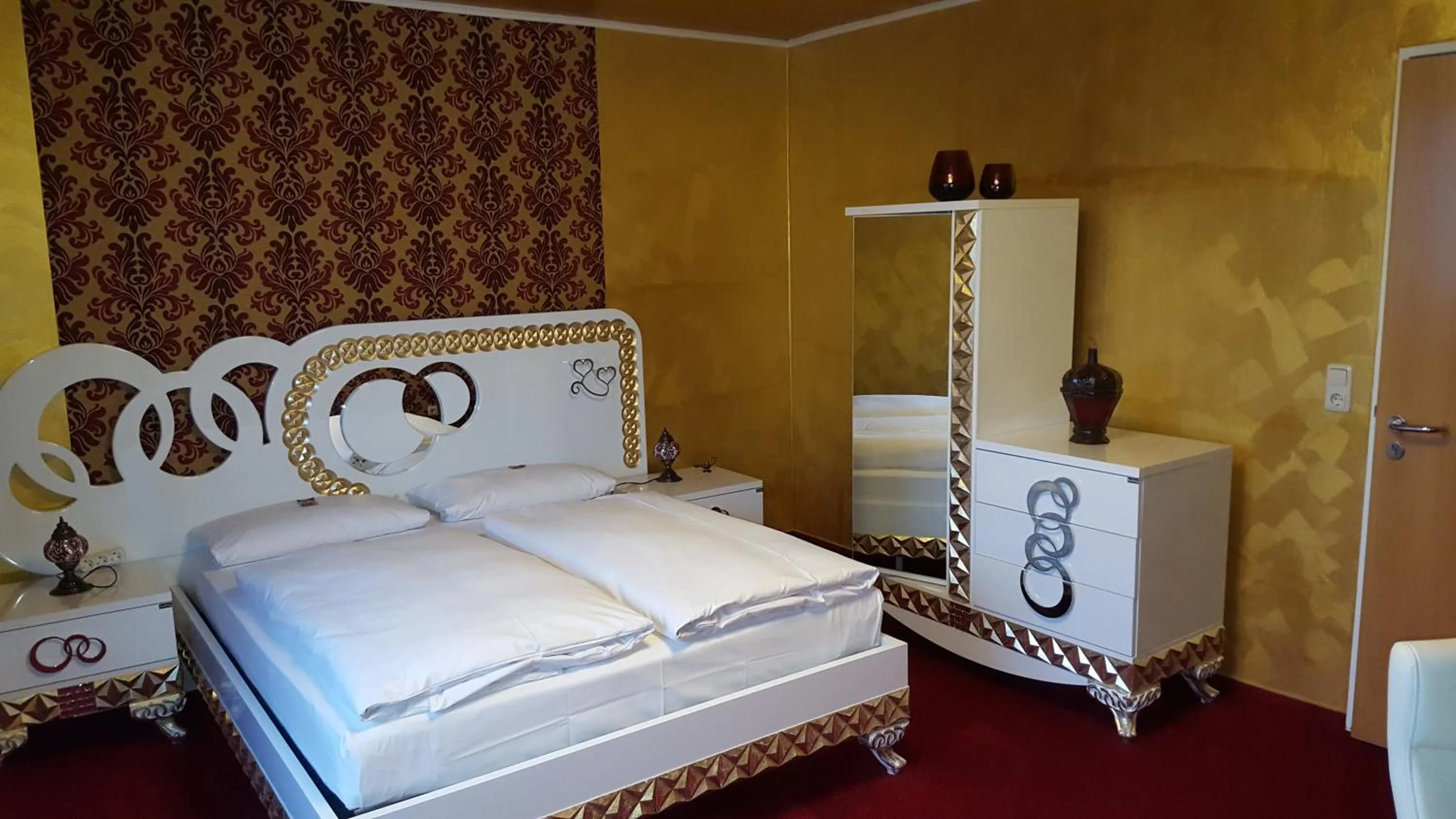 Bed in Hotel Rosenhof