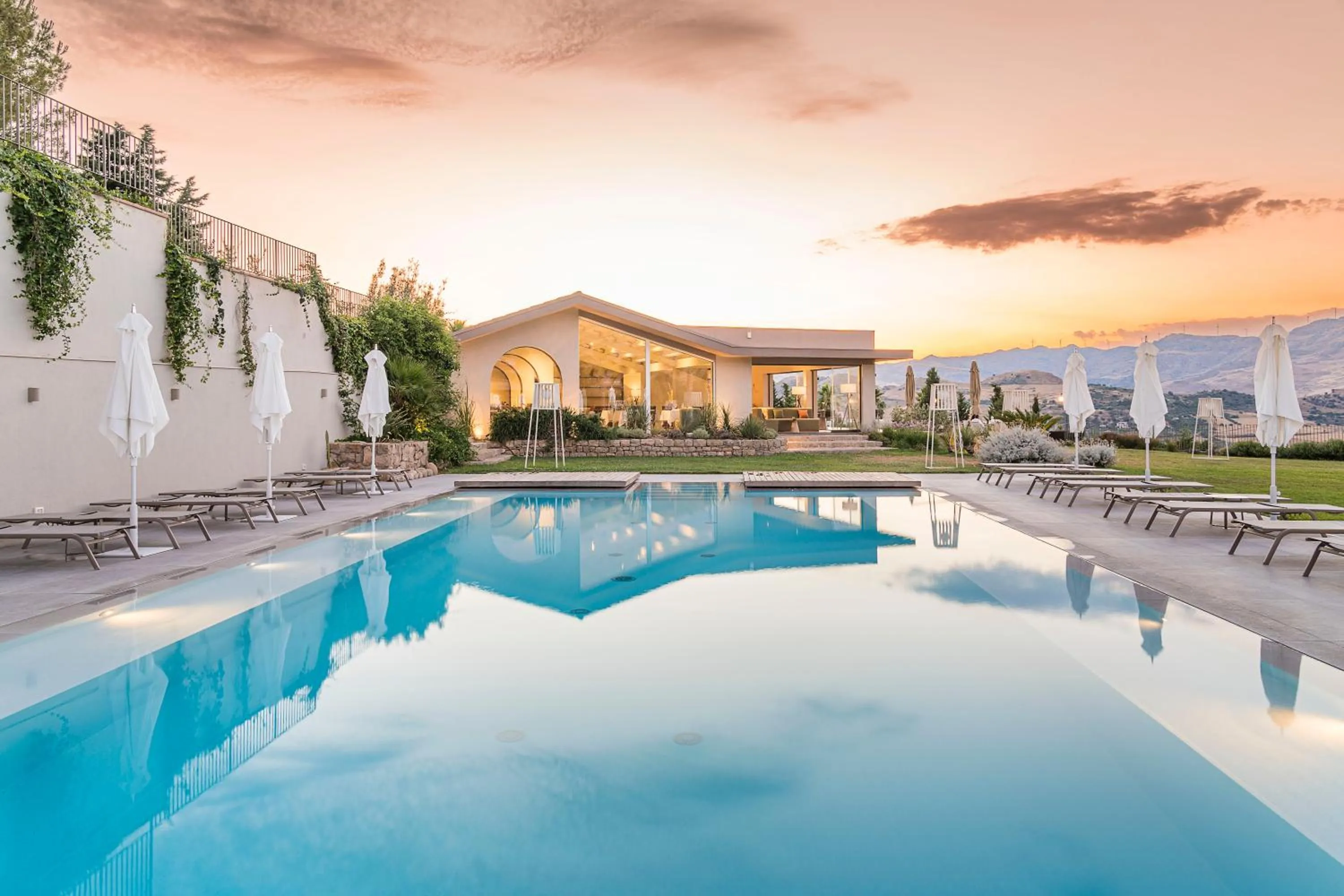 Swimming pool in Rocca dei Saraceni
