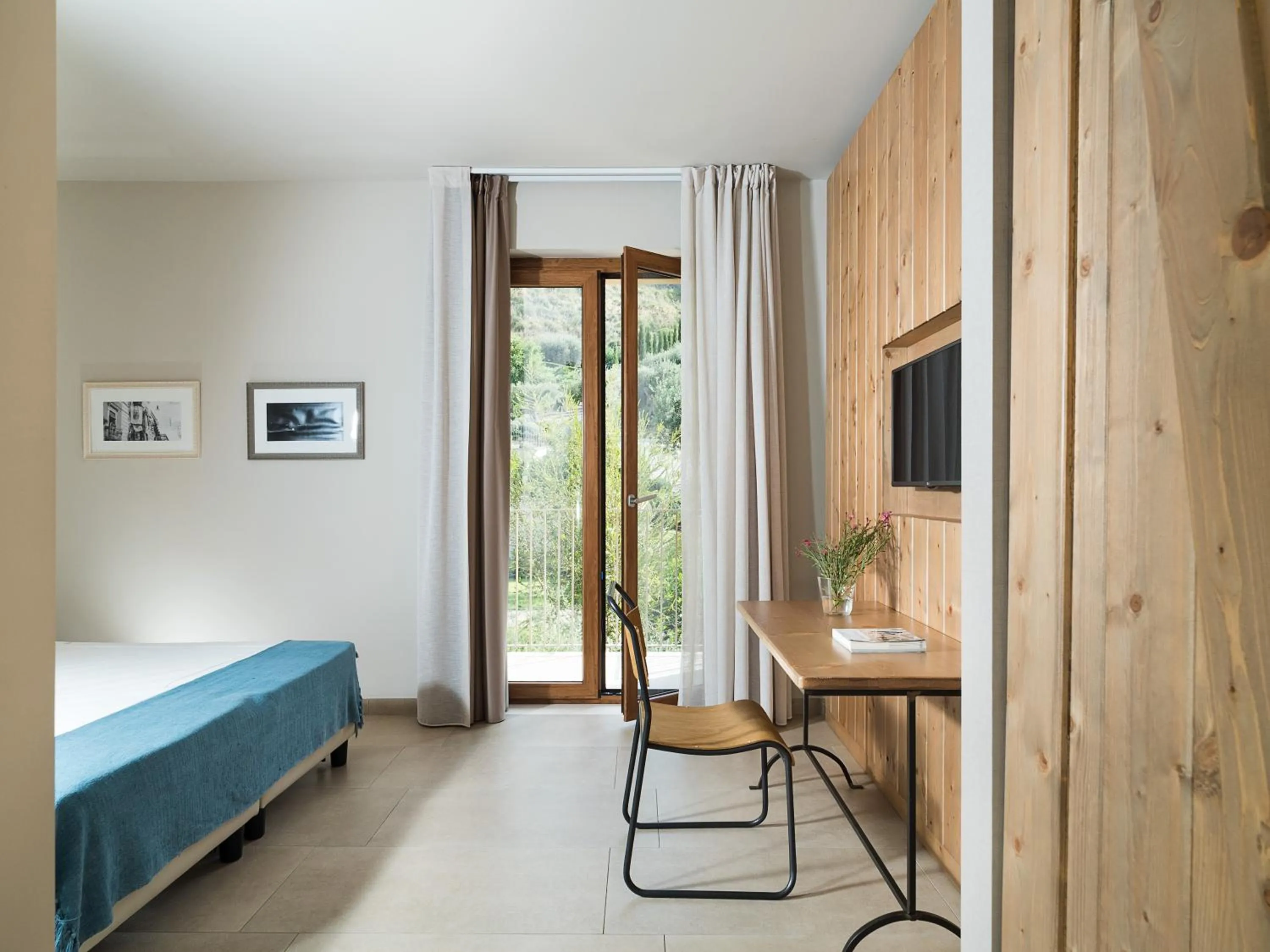 Photo of the whole room in Rocca dei Saraceni