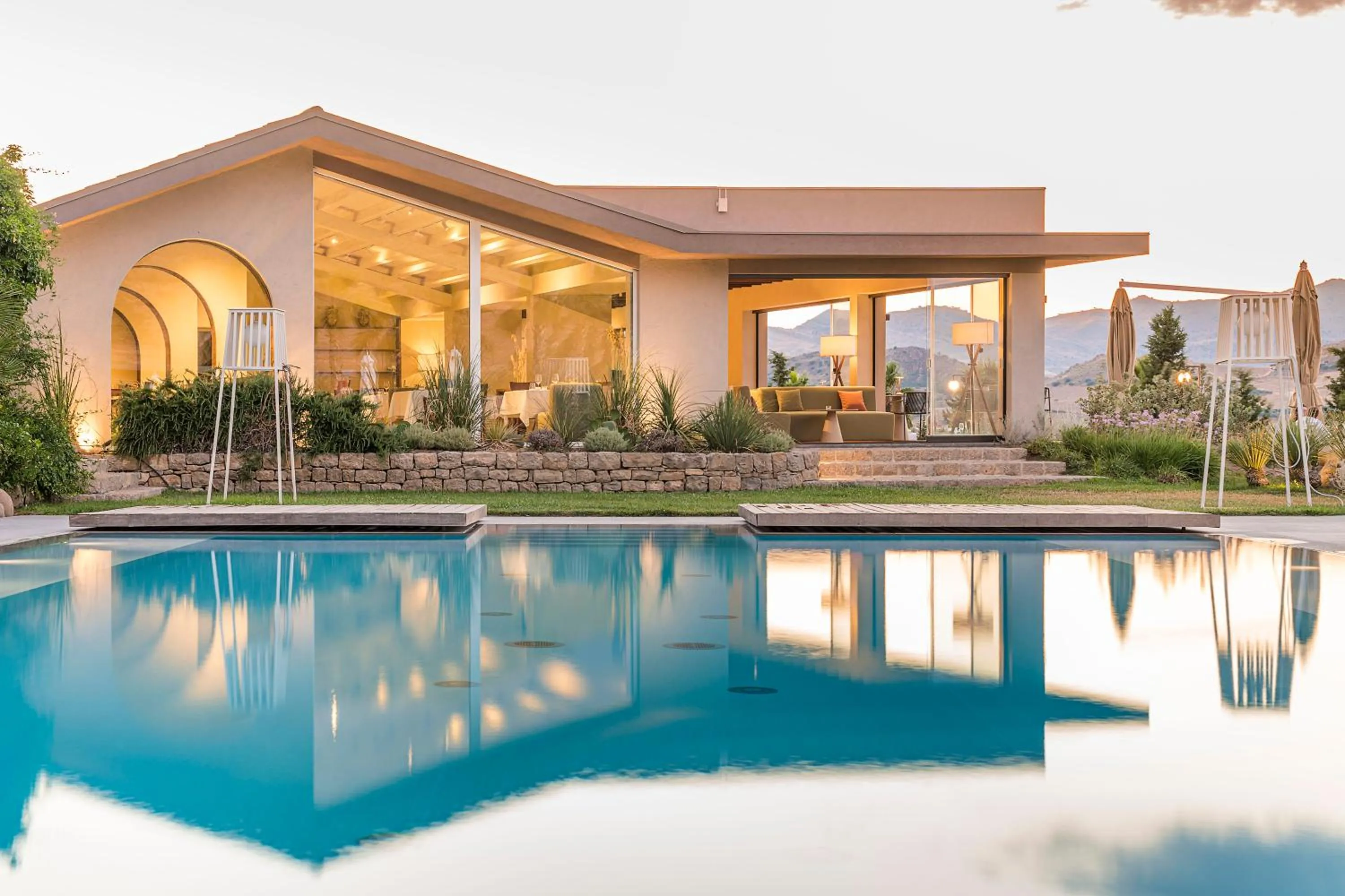 Property building in Rocca dei Saraceni