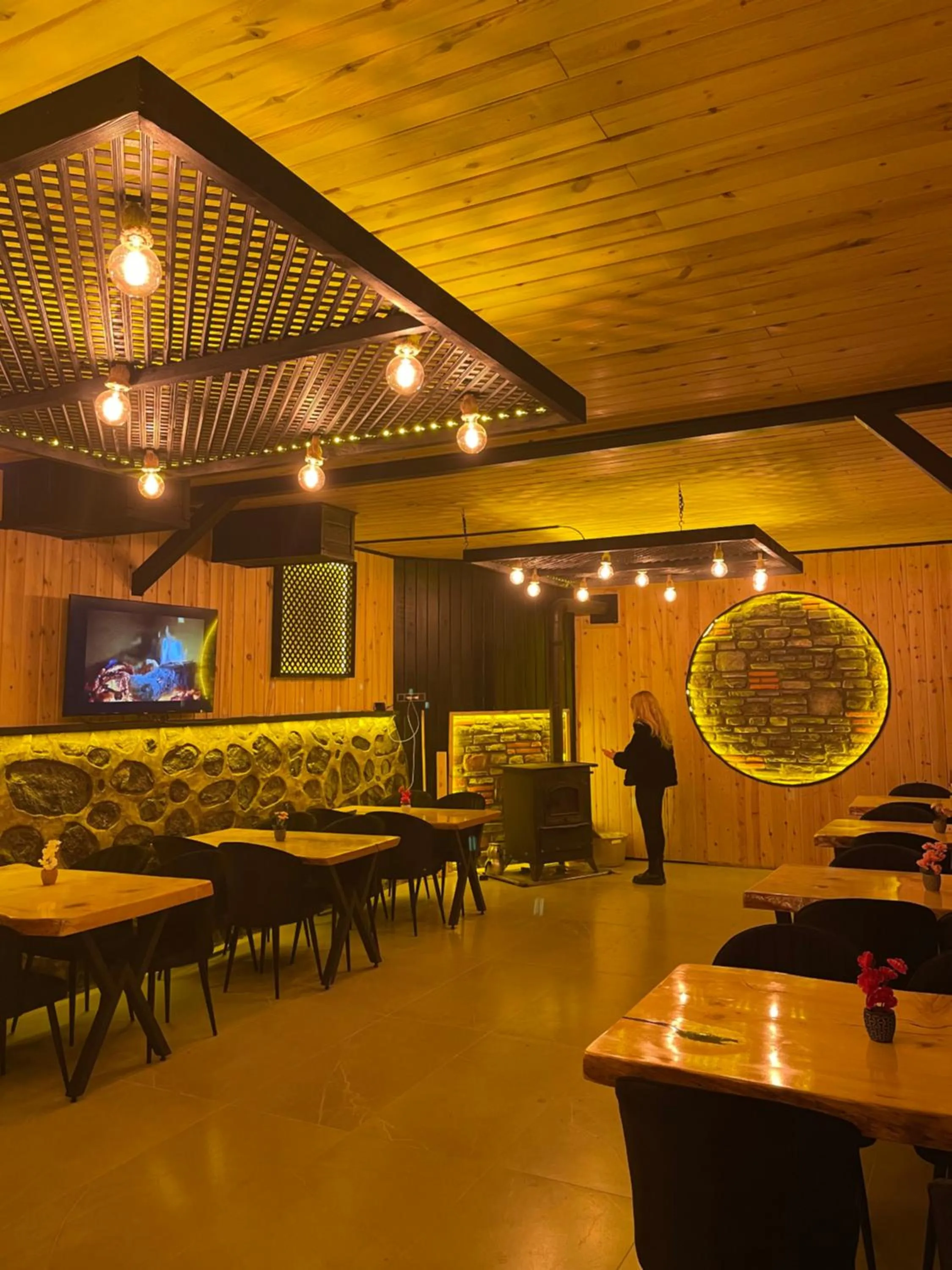 Restaurant/places to eat in Tanura Bungalows