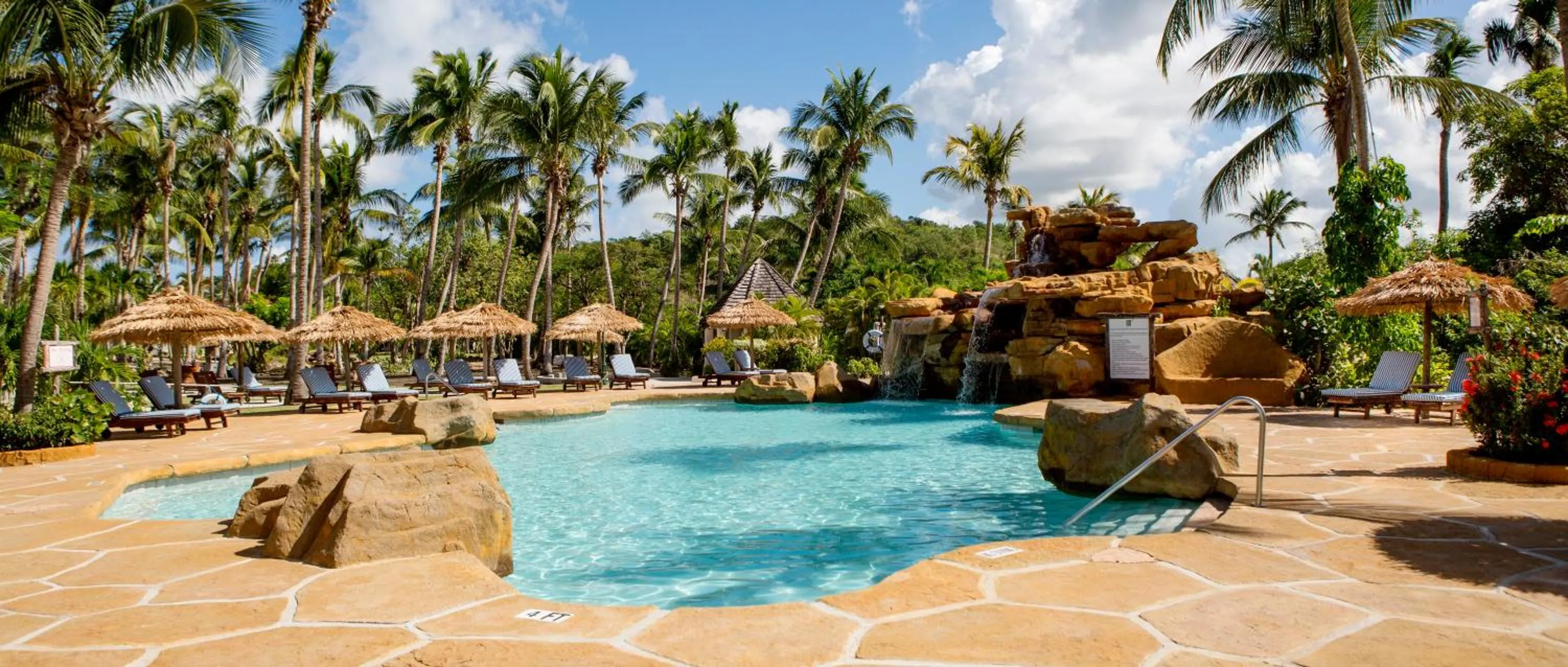 Swimming pool in Galley Bay Resort & Spa