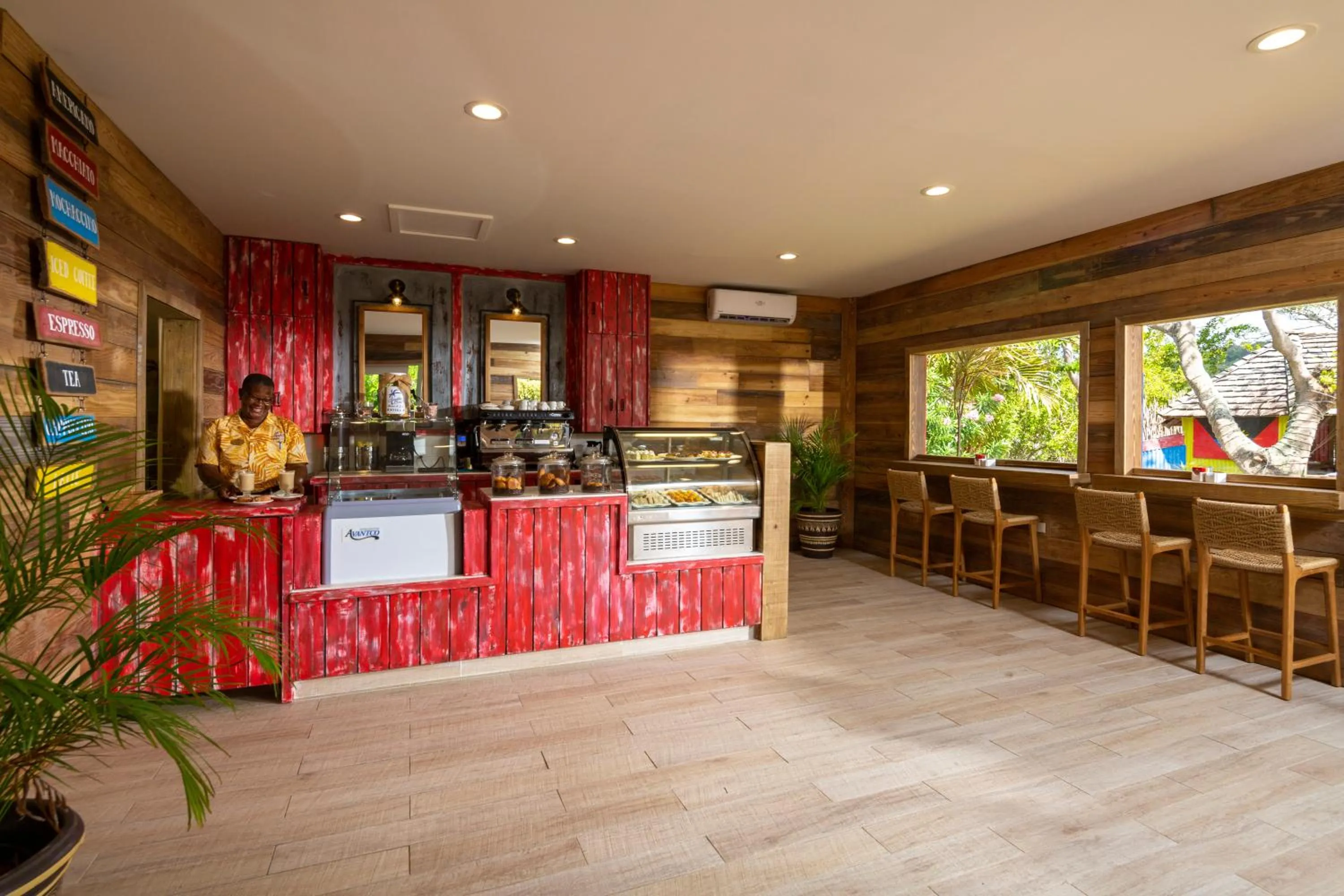 Coffee/tea facilities in Galley Bay Resort & Spa
