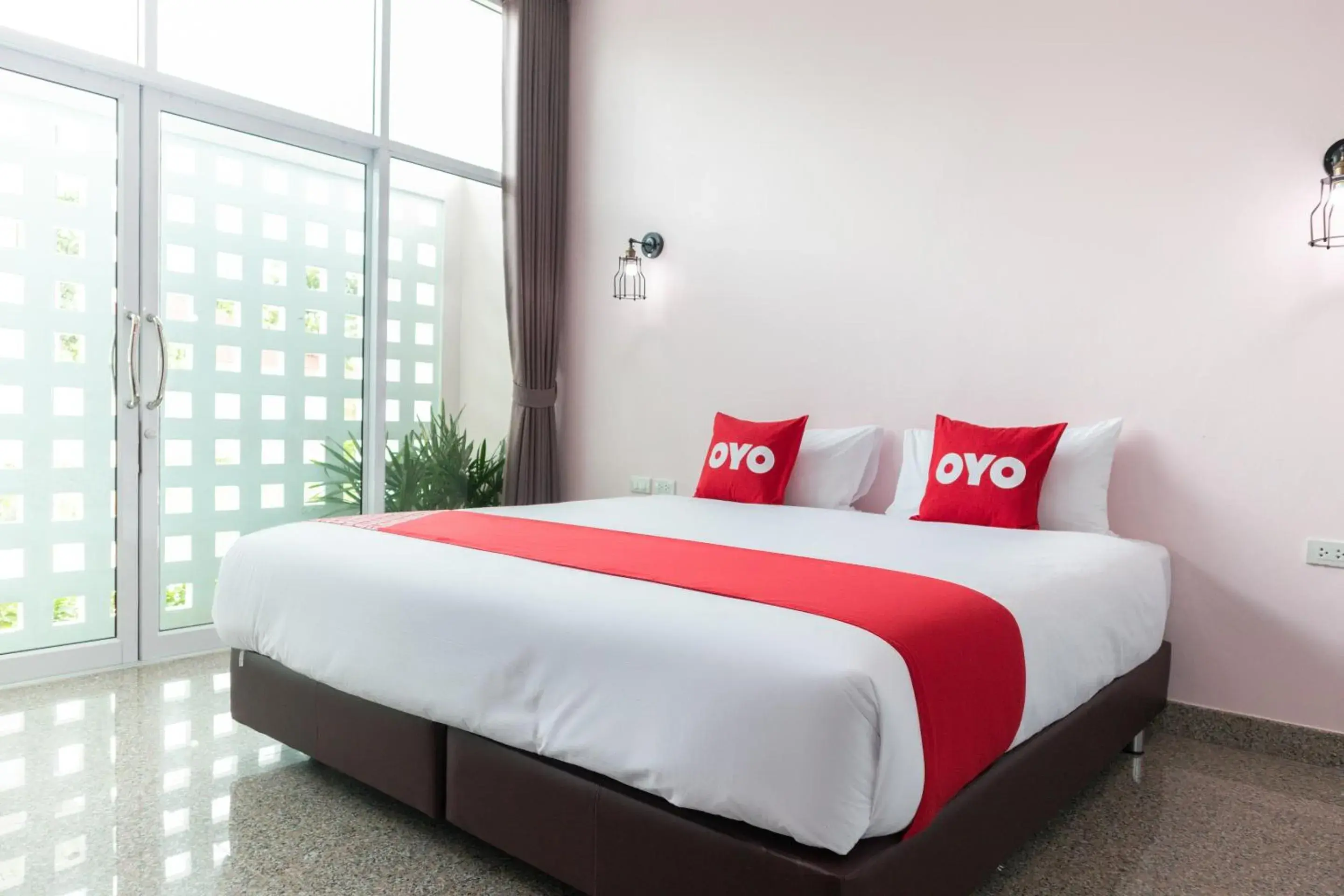 Bedroom in Sabai Palace Bedroom in Sabai Palace