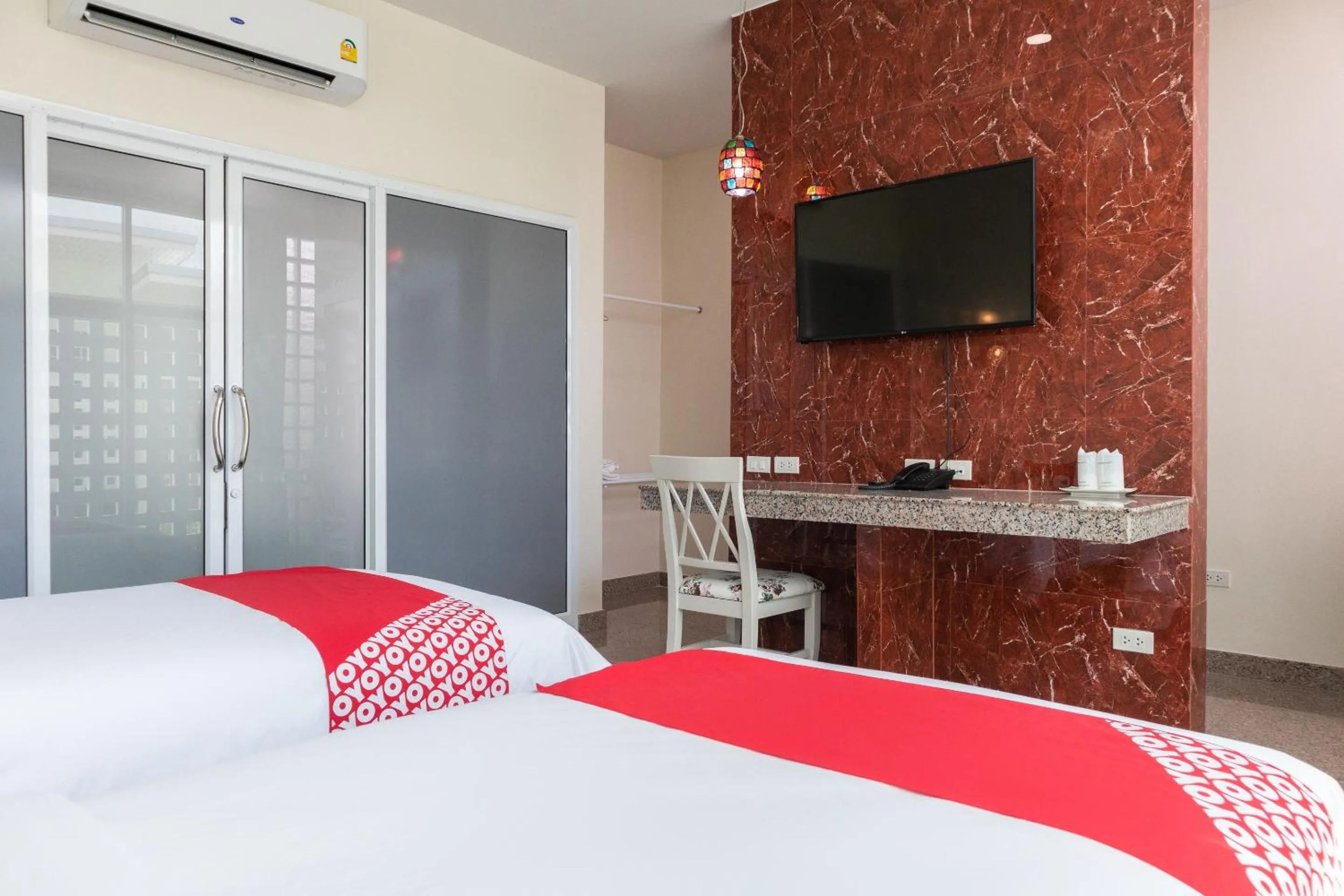 Bedroom in Sabai Palace