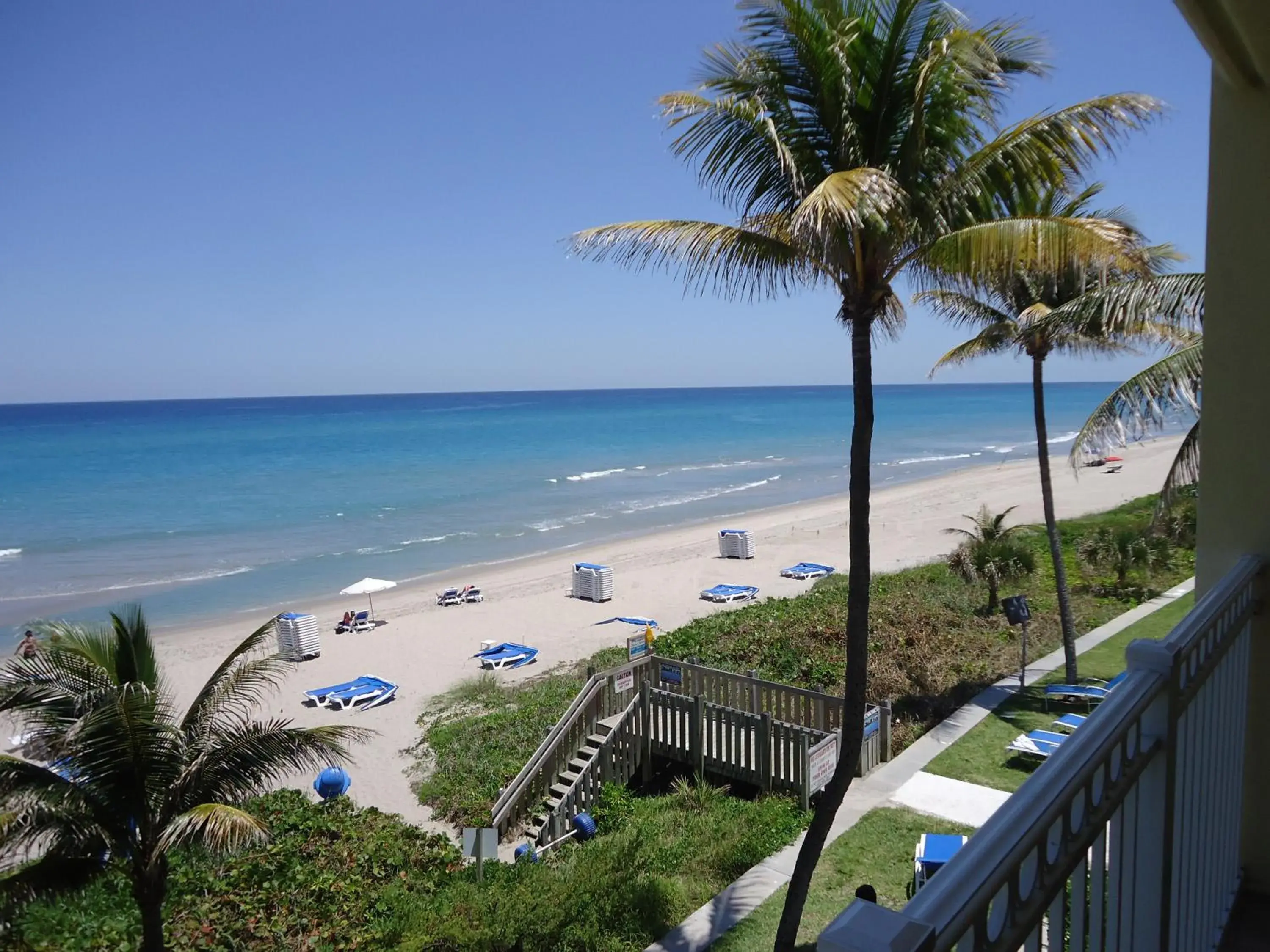 Beach in Delray Sands Resort