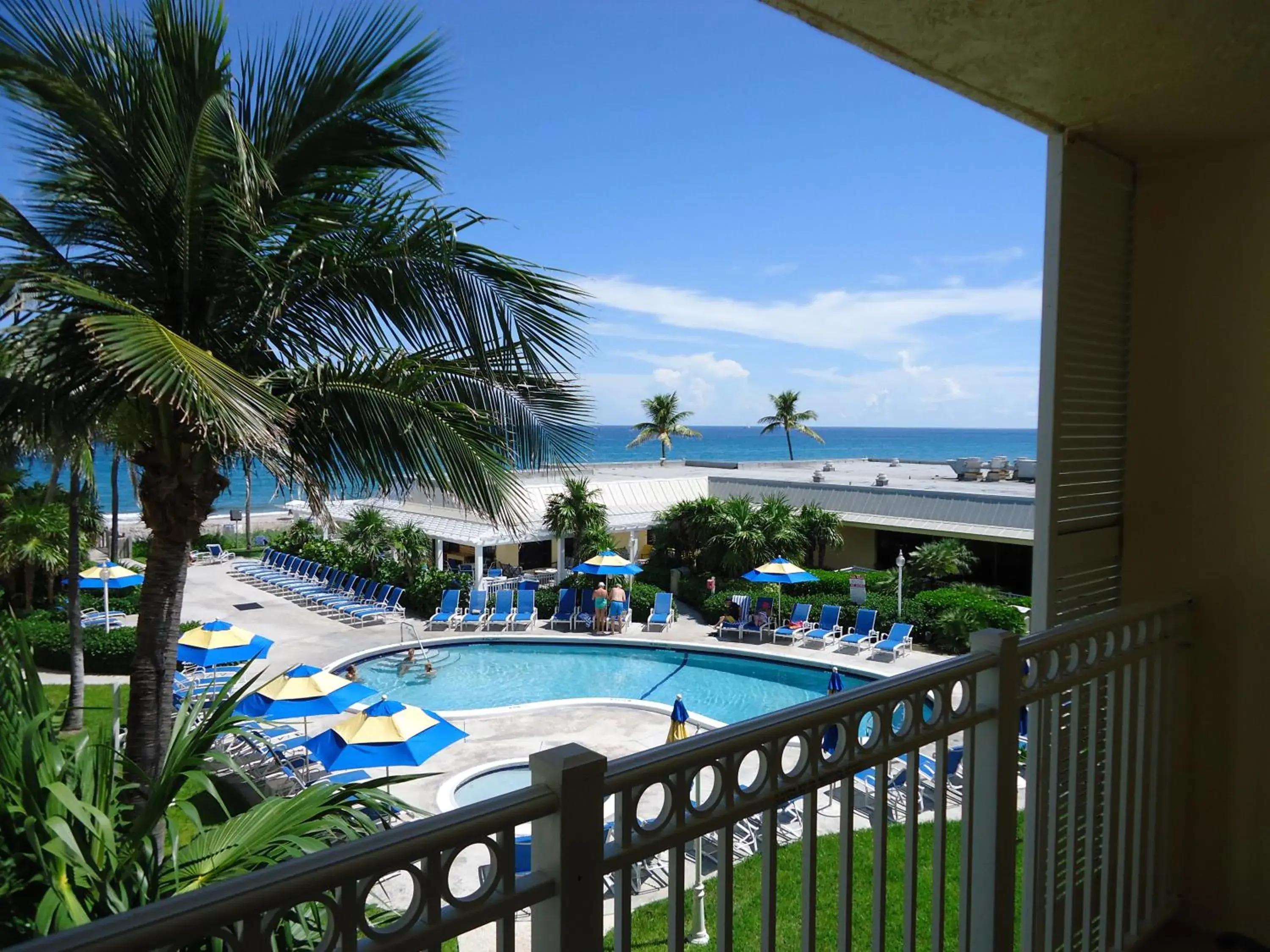 Balcony/Terrace, Pool View in Delray Sands Resort
