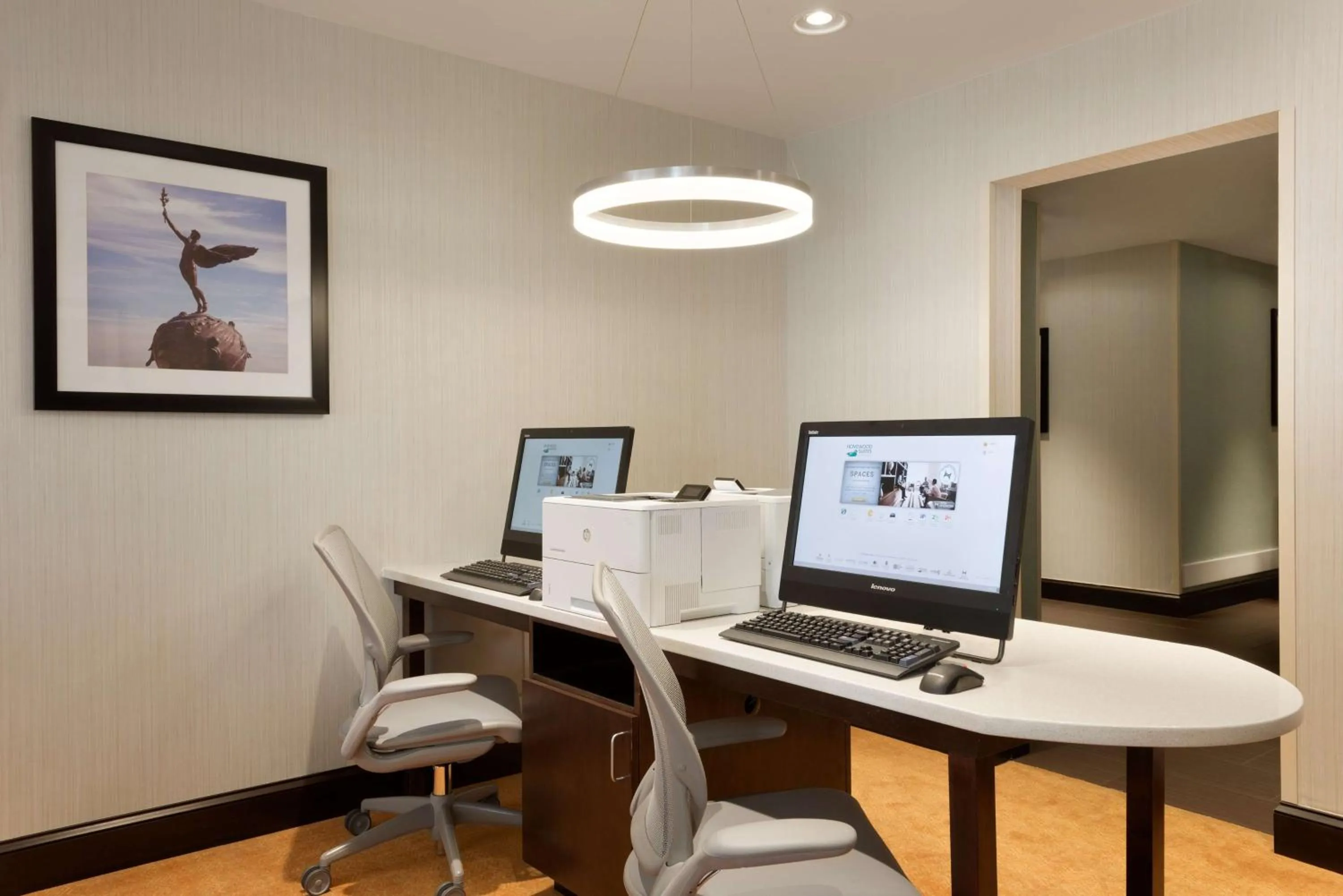 Business facilities in Homewood Suites Jacksonville Deerwood Park