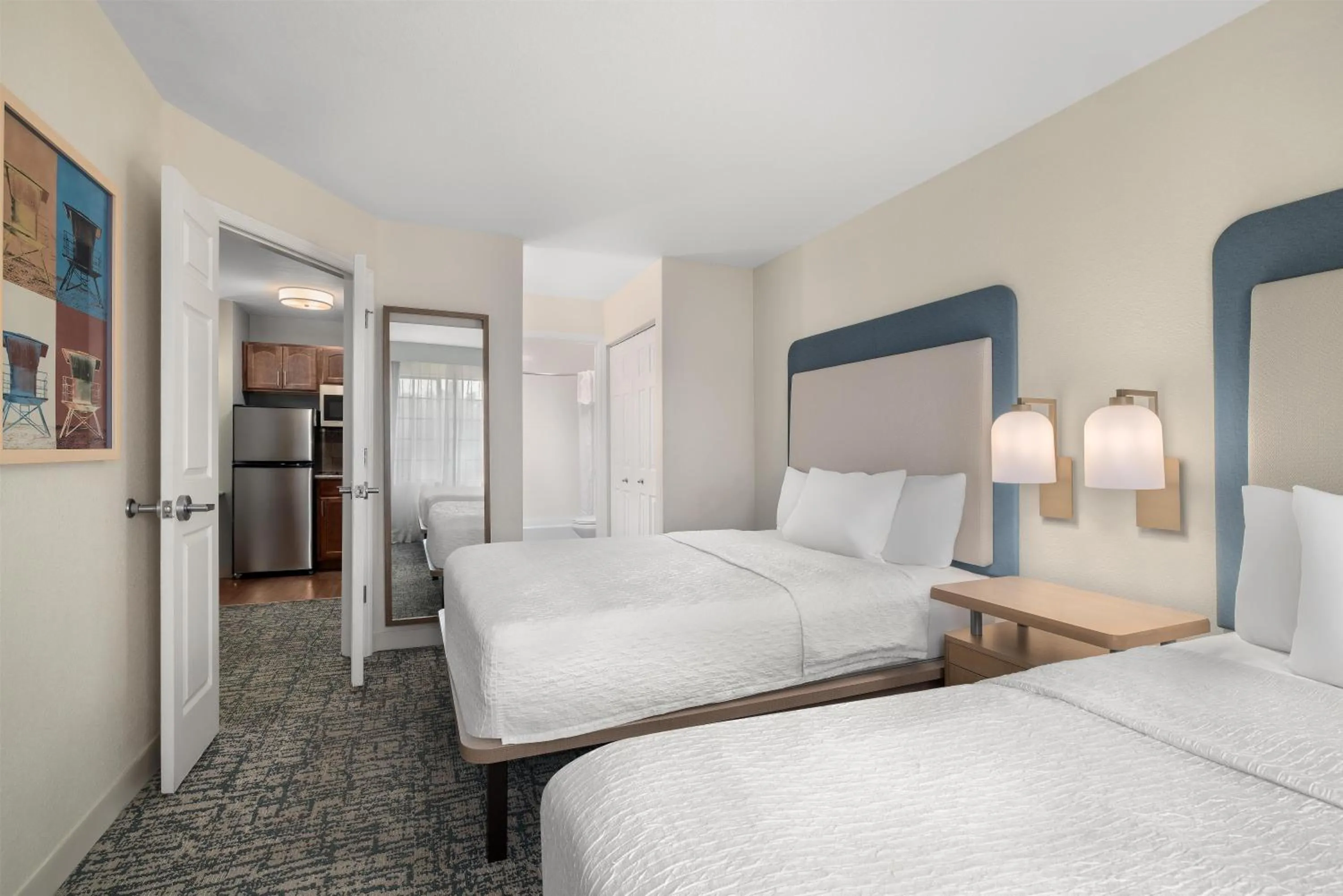 Bed in Homewood Suites Jacksonville Deerwood Park