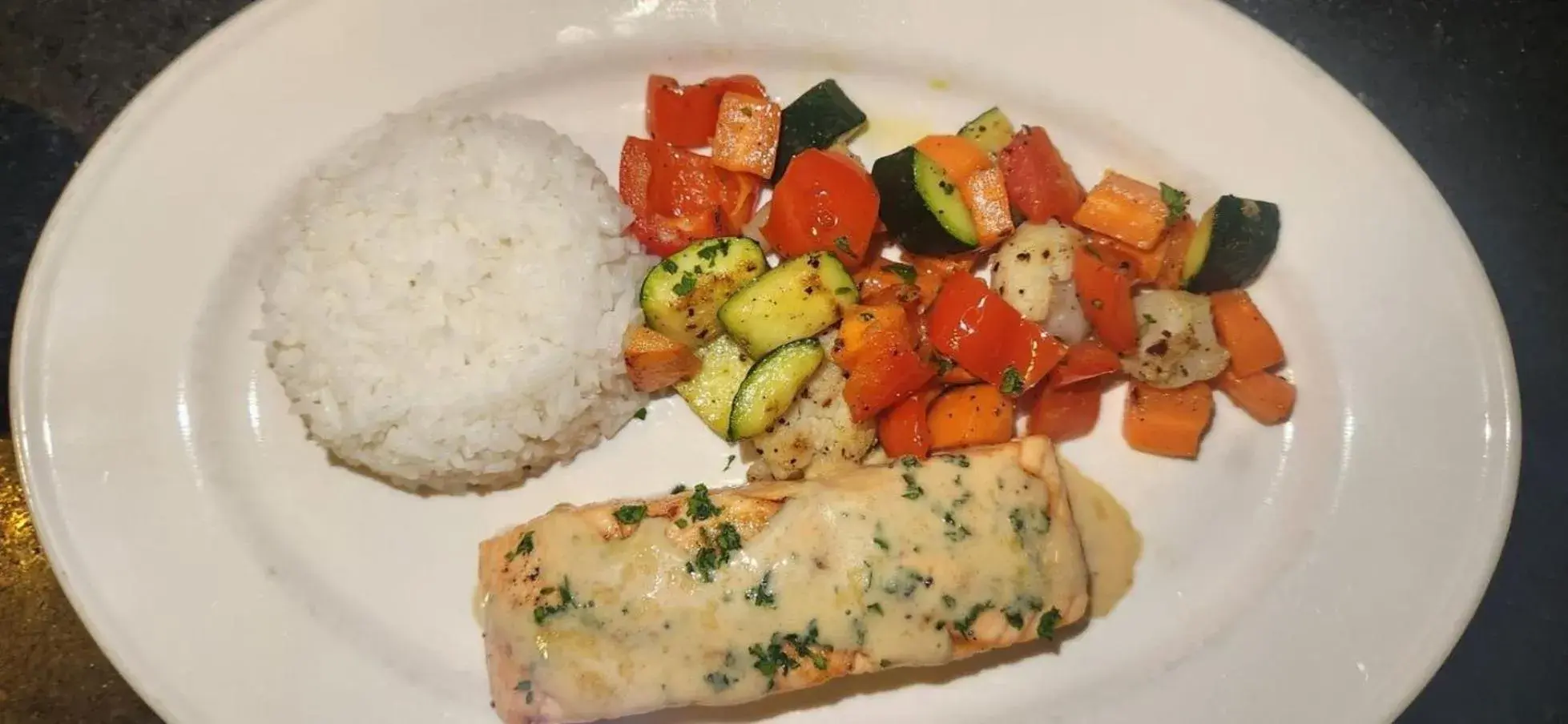 Restaurant/places to eat in Crowne Plaza Englewood by IHG Restaurant/places to eat in Crowne Plaza Englewood by IHG