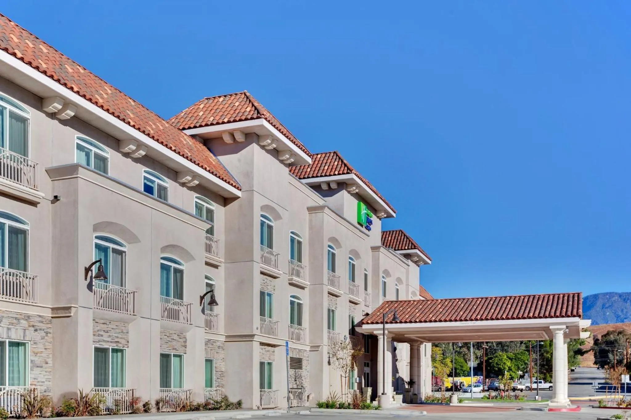 Property building in Holiday Inn Express Hotel & Suites Banning by IHG