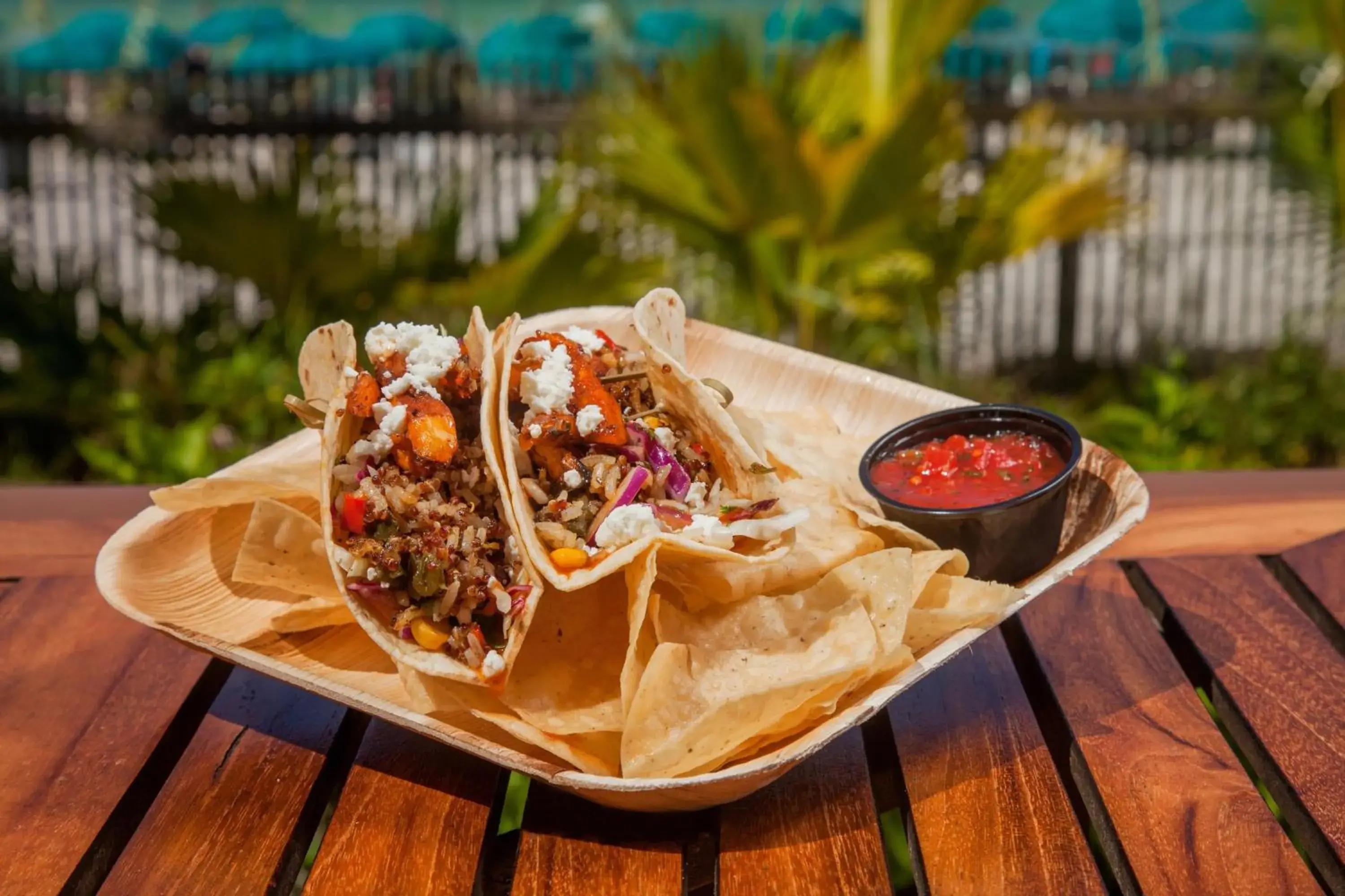 Lounge or bar in Holiday Inn Resort Panama City Beach by IHG Lounge or bar in Holiday Inn Resort Panama City Beach by IHG