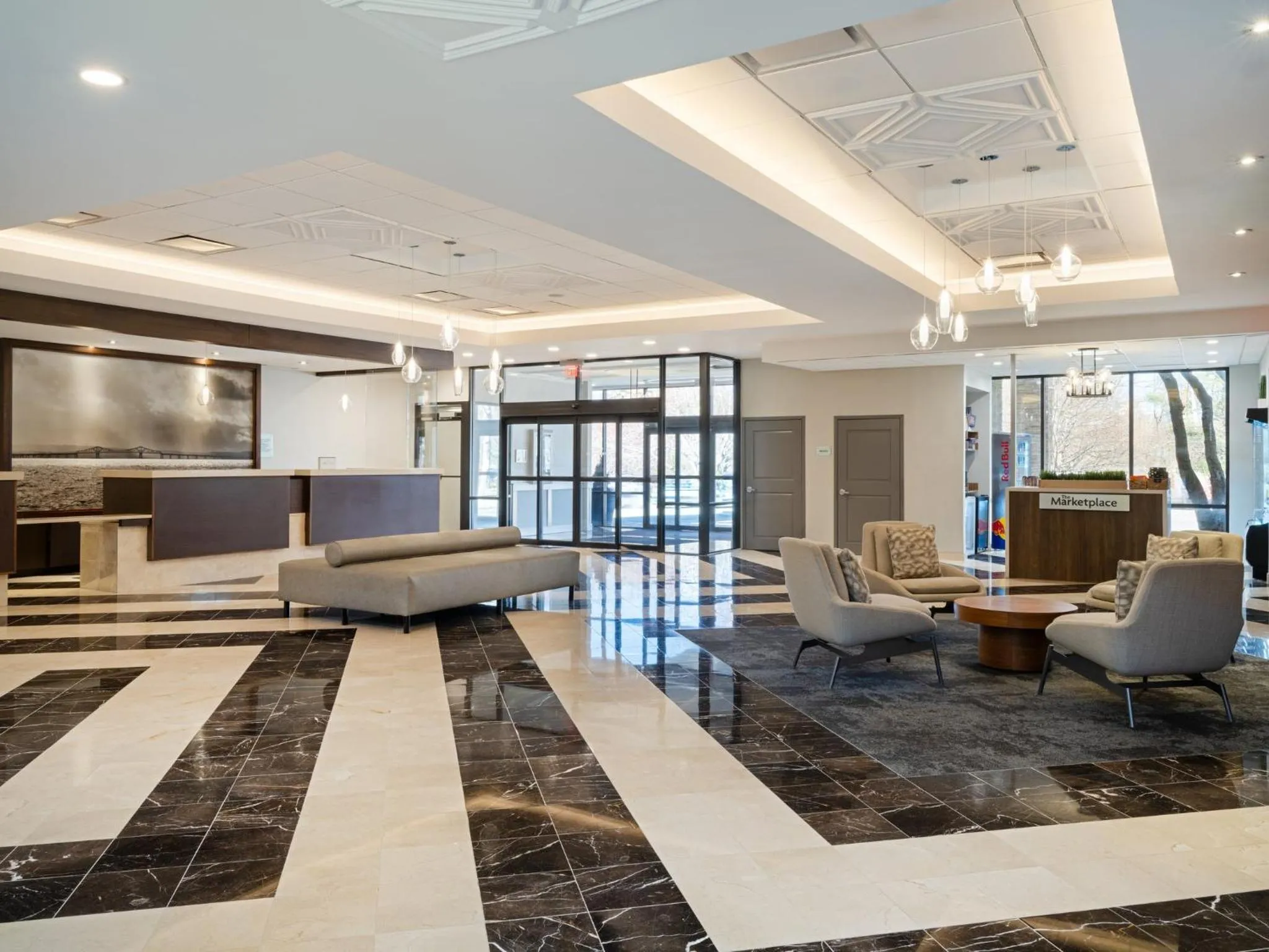 Property building in Crowne Plaza Suffern-Mahwah by IHG