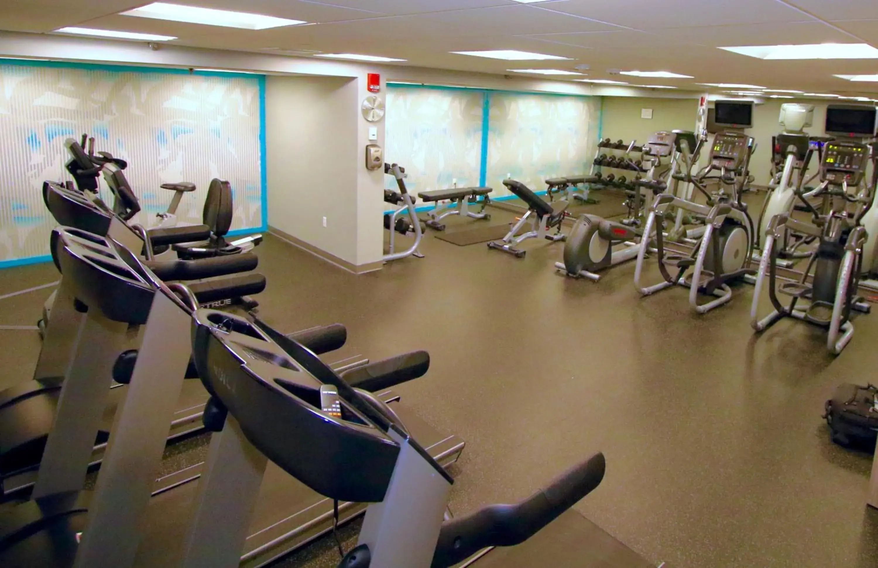 Fitness centre/facilities in Crowne Plaza Suffern-Mahwah by IHG Fitness centre/facilities in Crowne Plaza Suffern-Mahwah by IHG