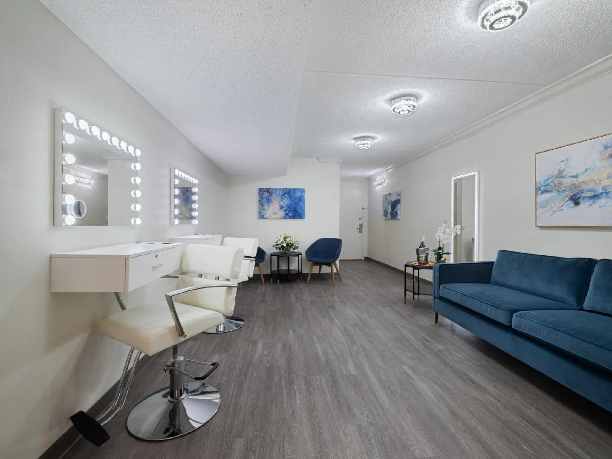 Meeting/conference room in Crowne Plaza Suffern-Mahwah by IHG