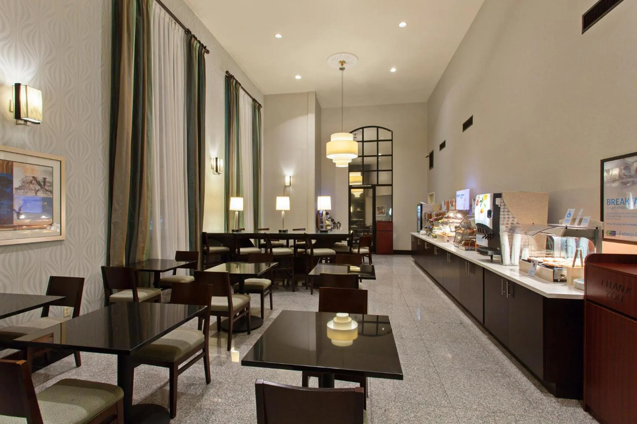 Breakfast in Holiday Inn Express Hotel & Suites Hermosa Beach by IHG