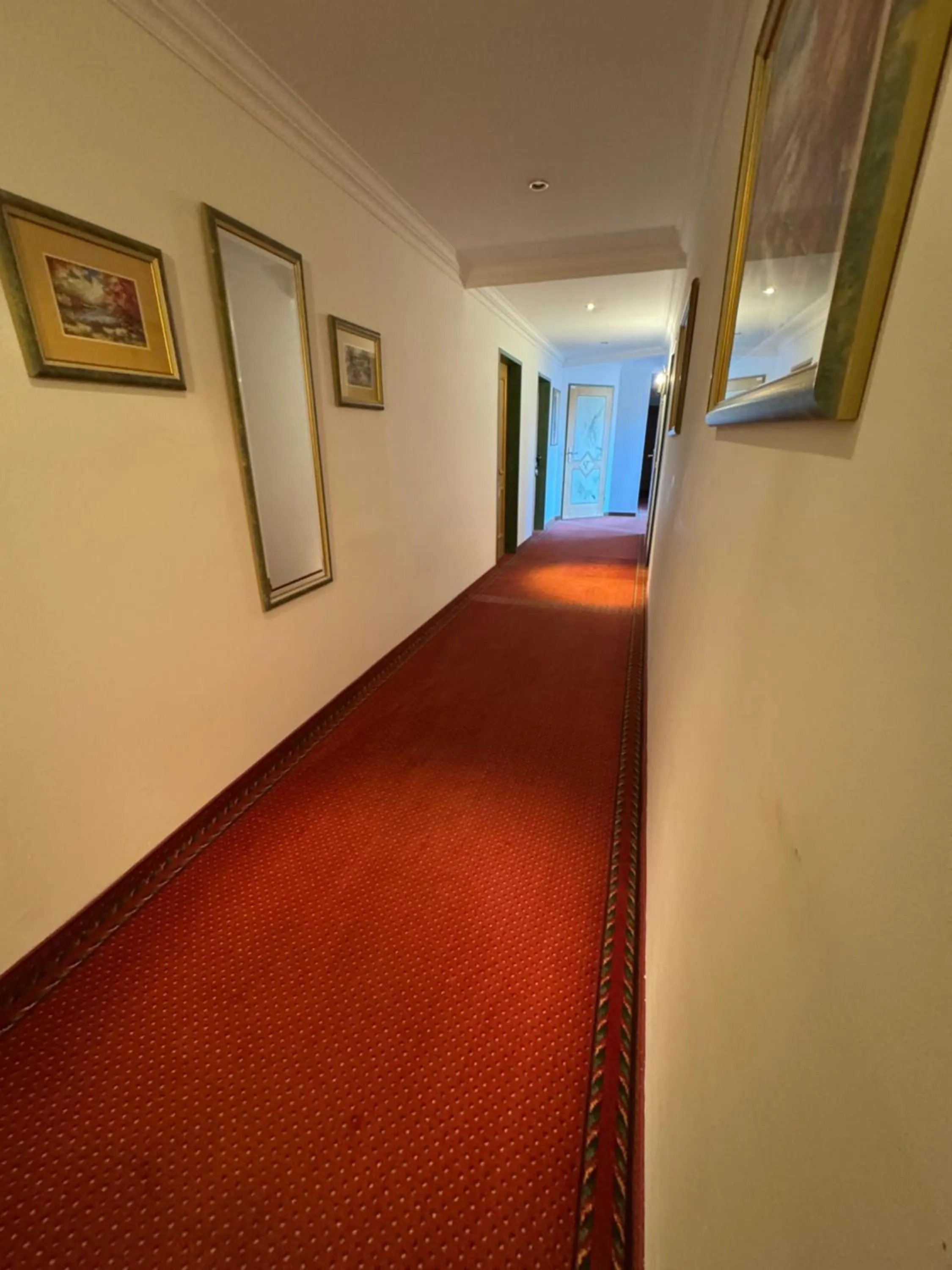 Self-Check-in Hotel VinoQ Mistelbach