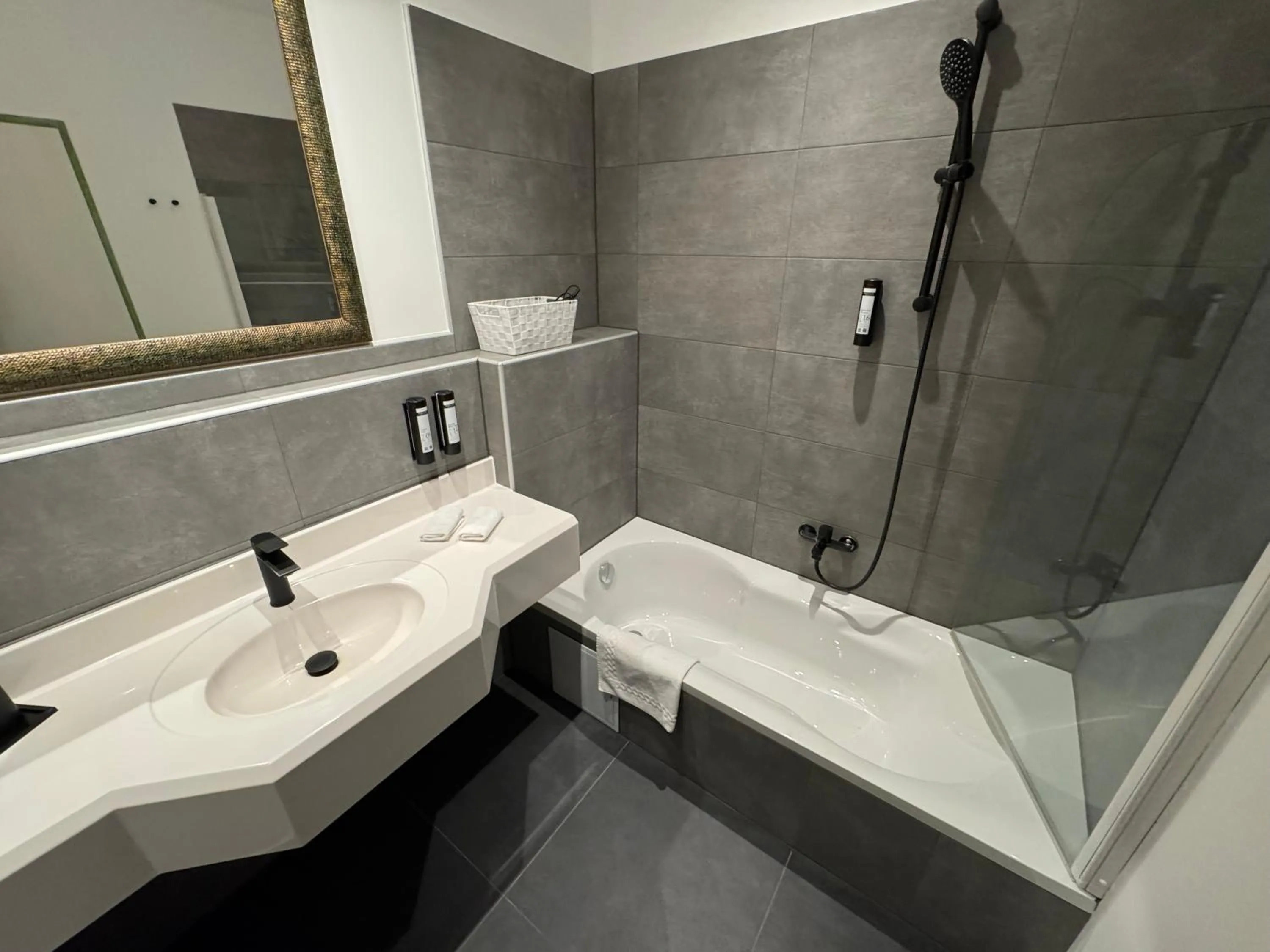 Self-Check-in Hotel VinoQ Mistelbach