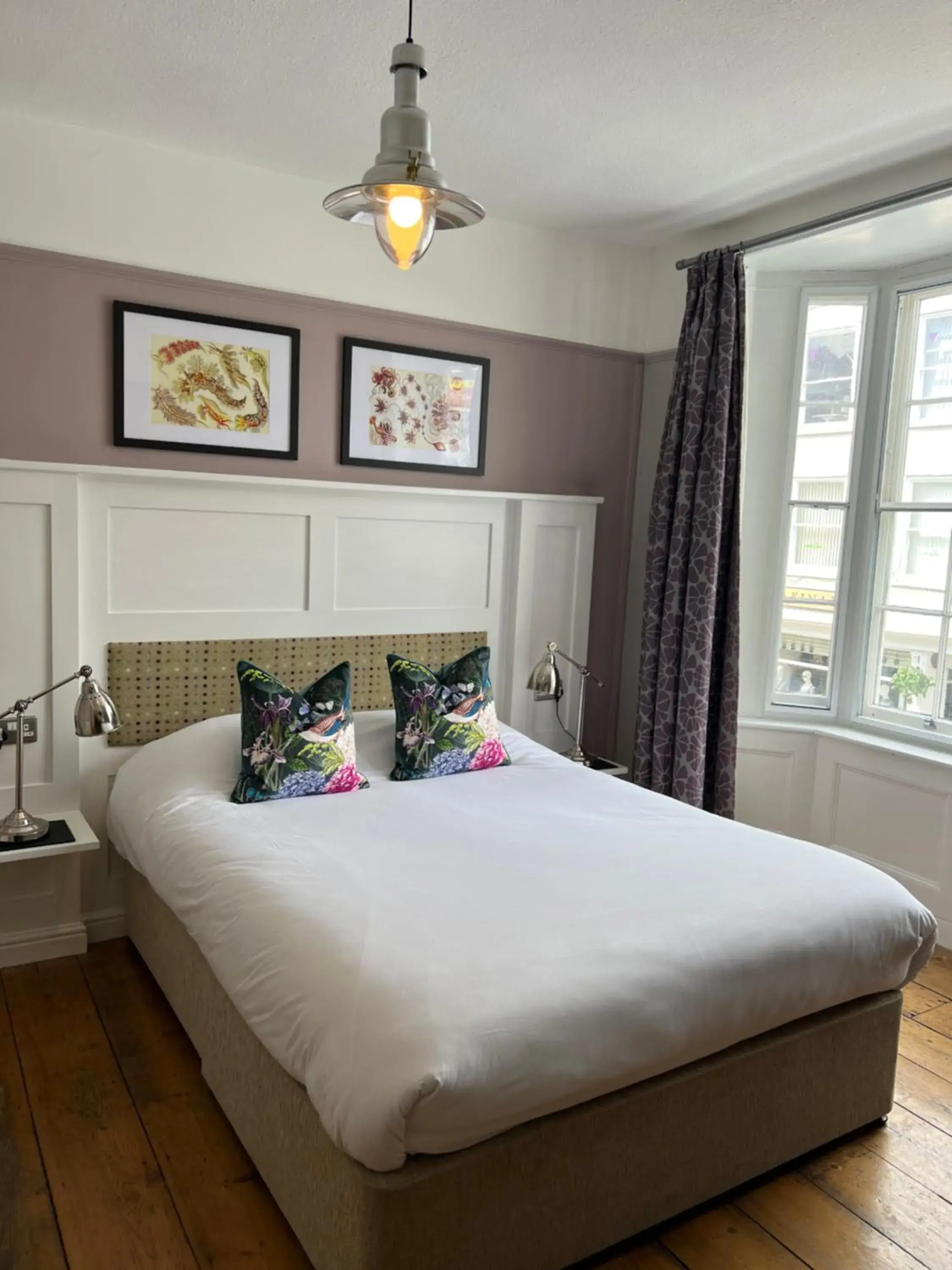 Double Room in White Horse Double Room in White Horse