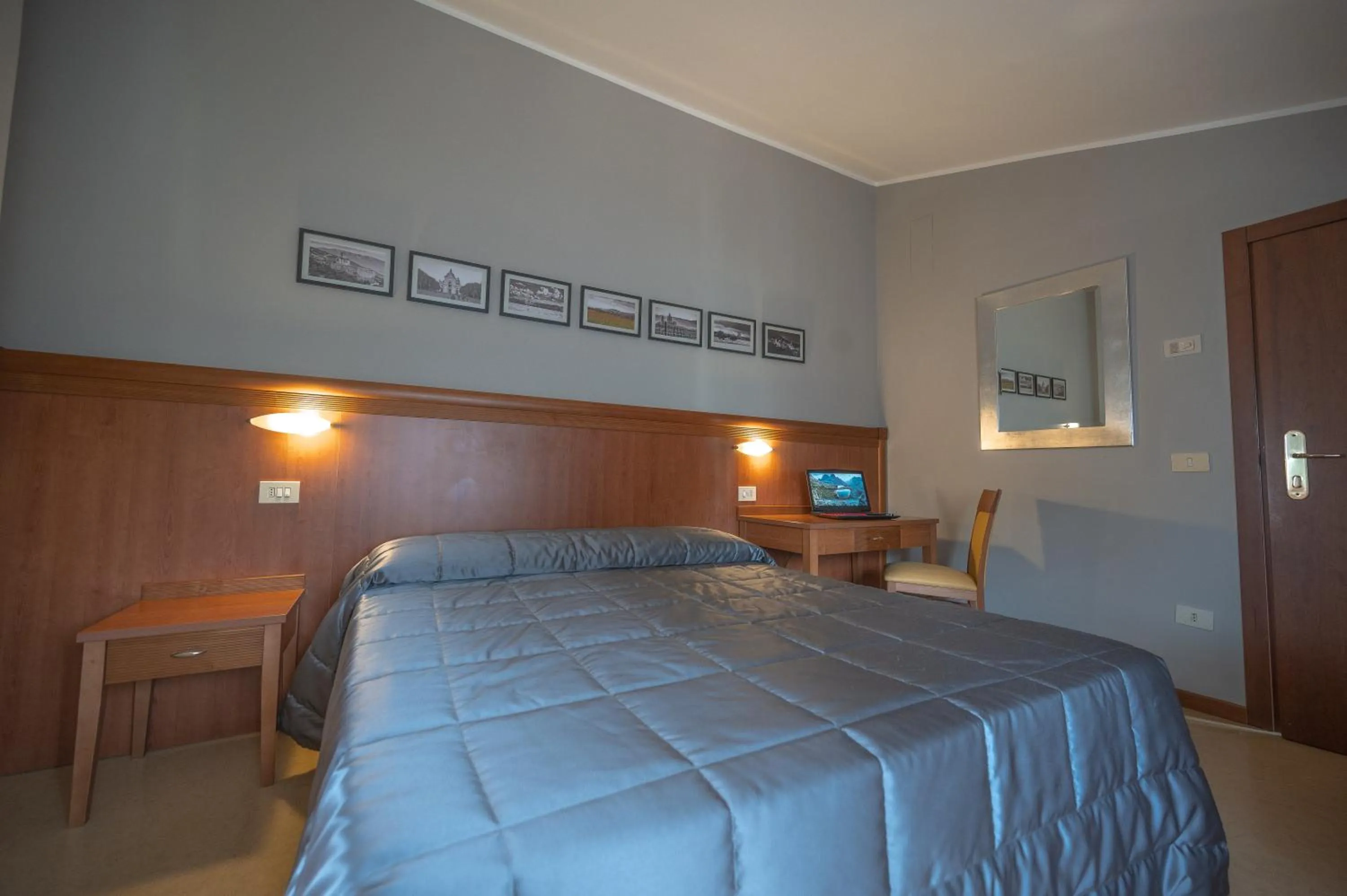 Photo of the whole room, Bed in Hotel Moderno