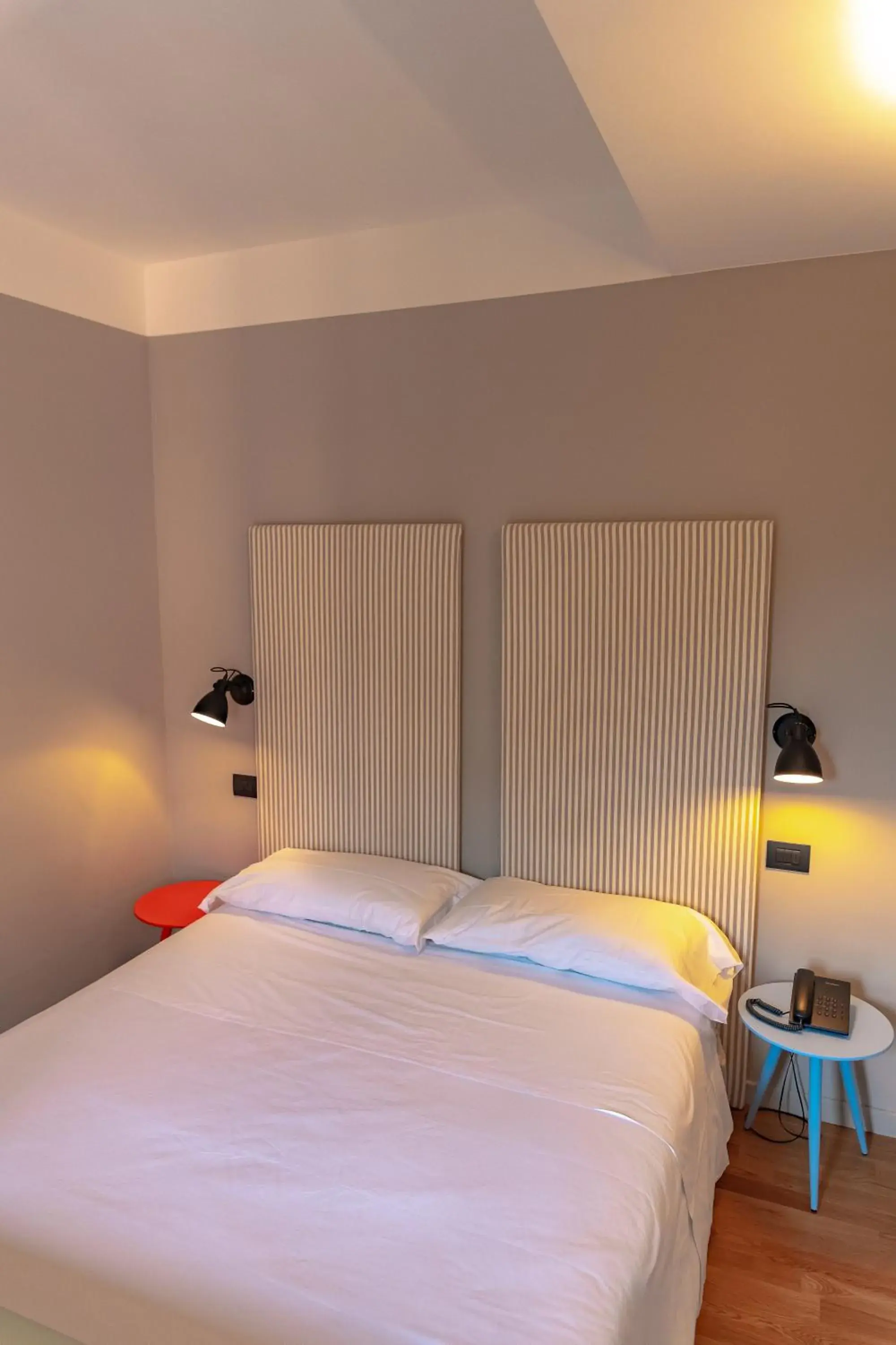 Bed in Hotel Moderno Bed in Hotel Moderno