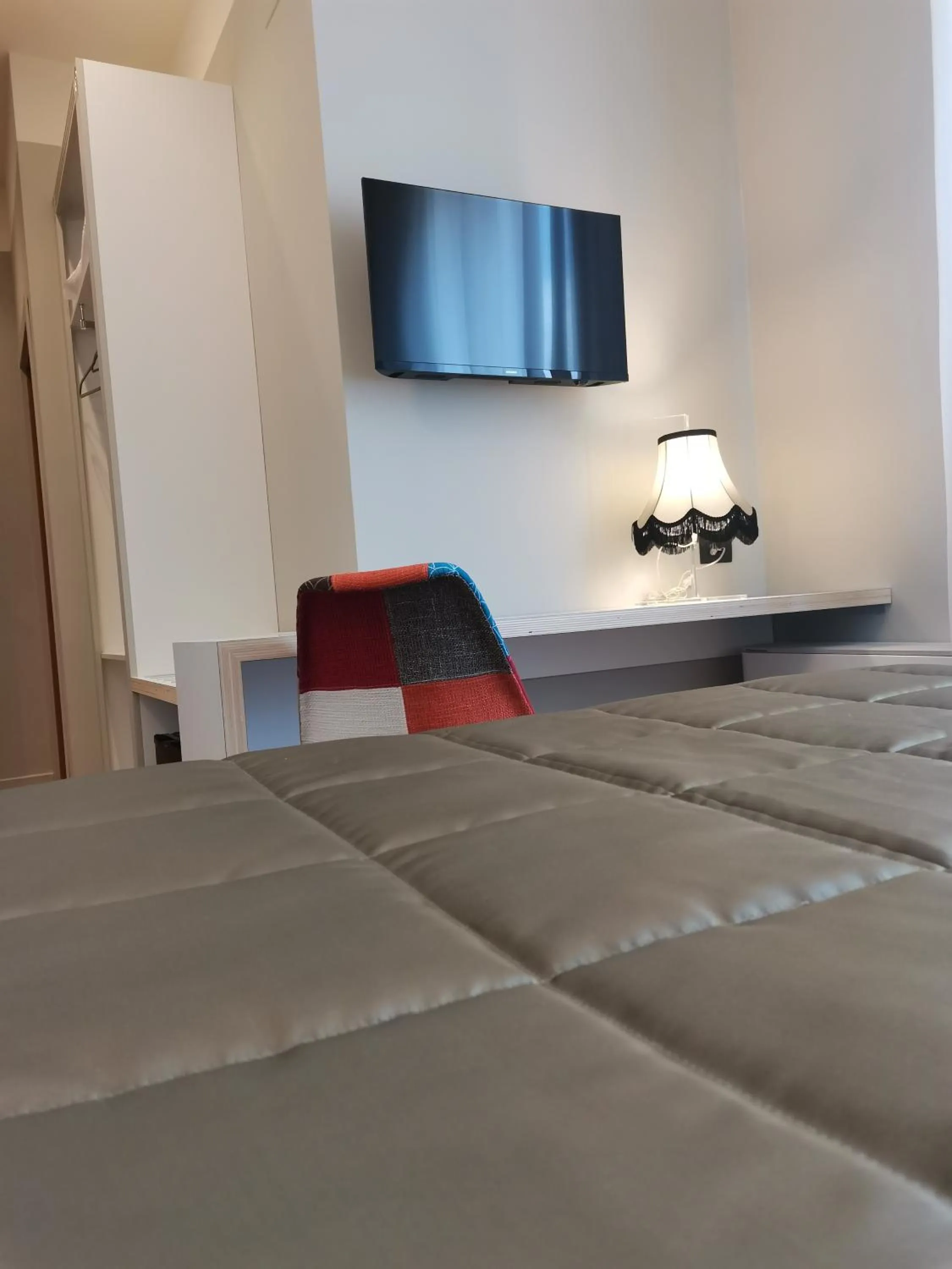 TV and multimedia, Bed in Hotel Moderno