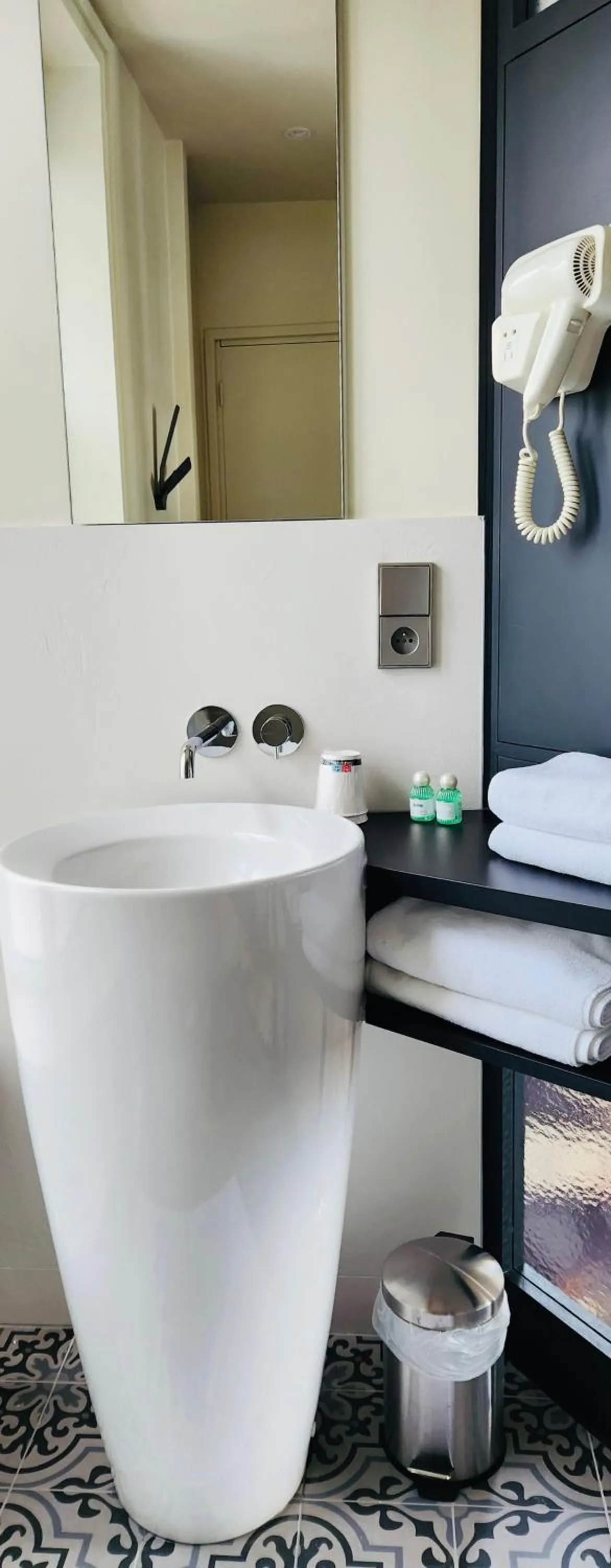 Bathroom in Restaurant Hotel Didier Méril