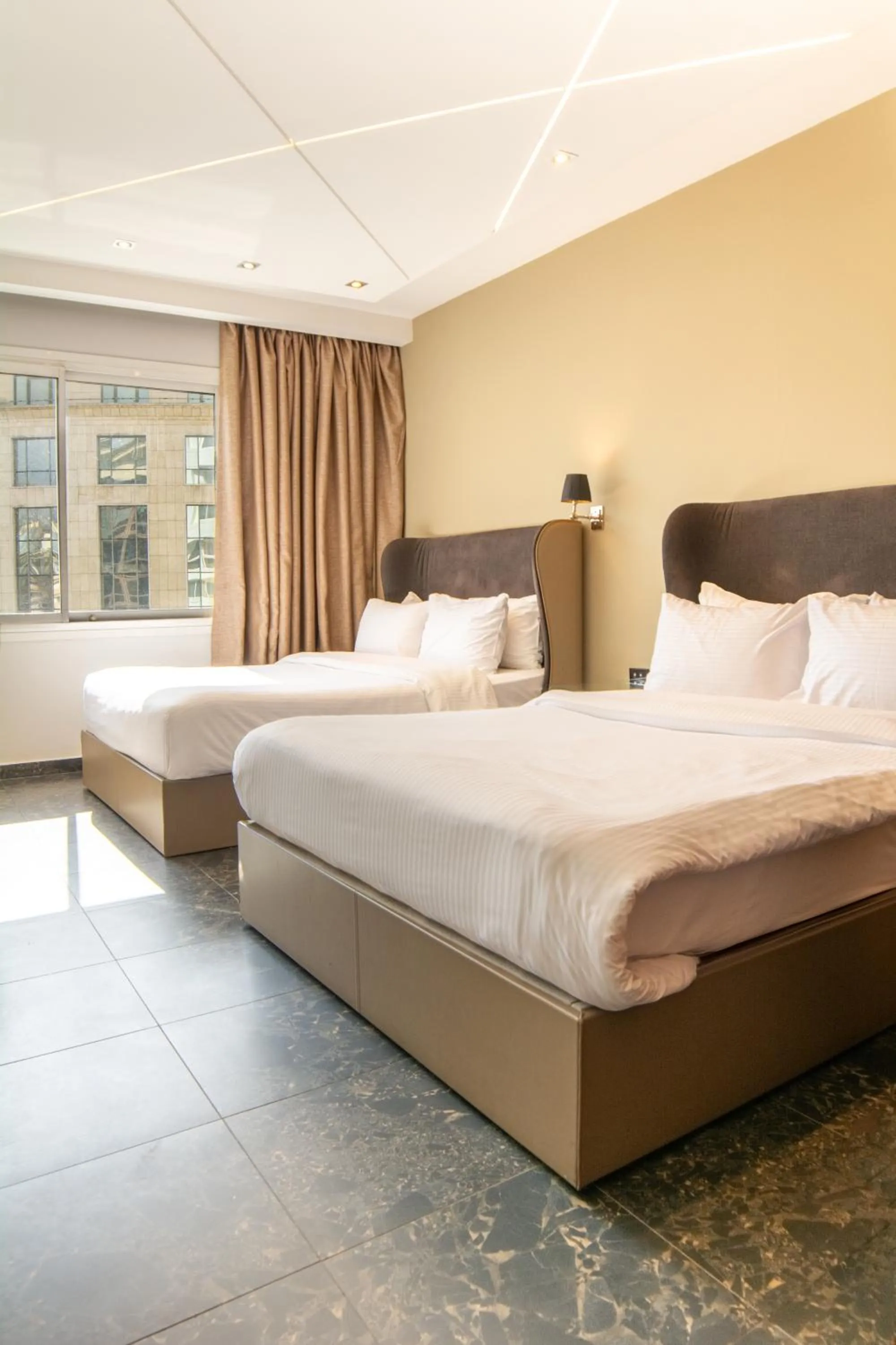 Bed in Royal Tulip Achrafieh