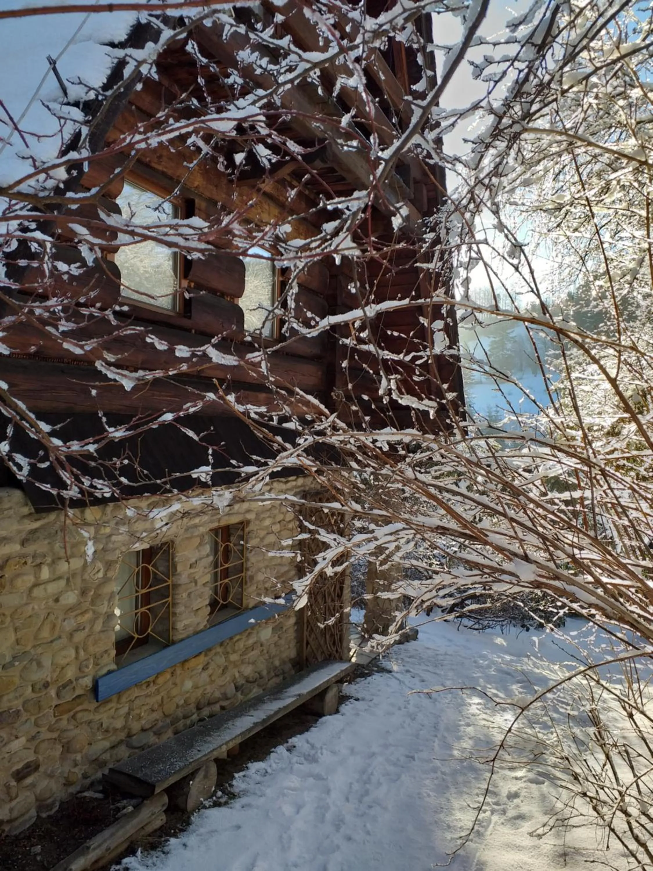 Property building in Dom w górach