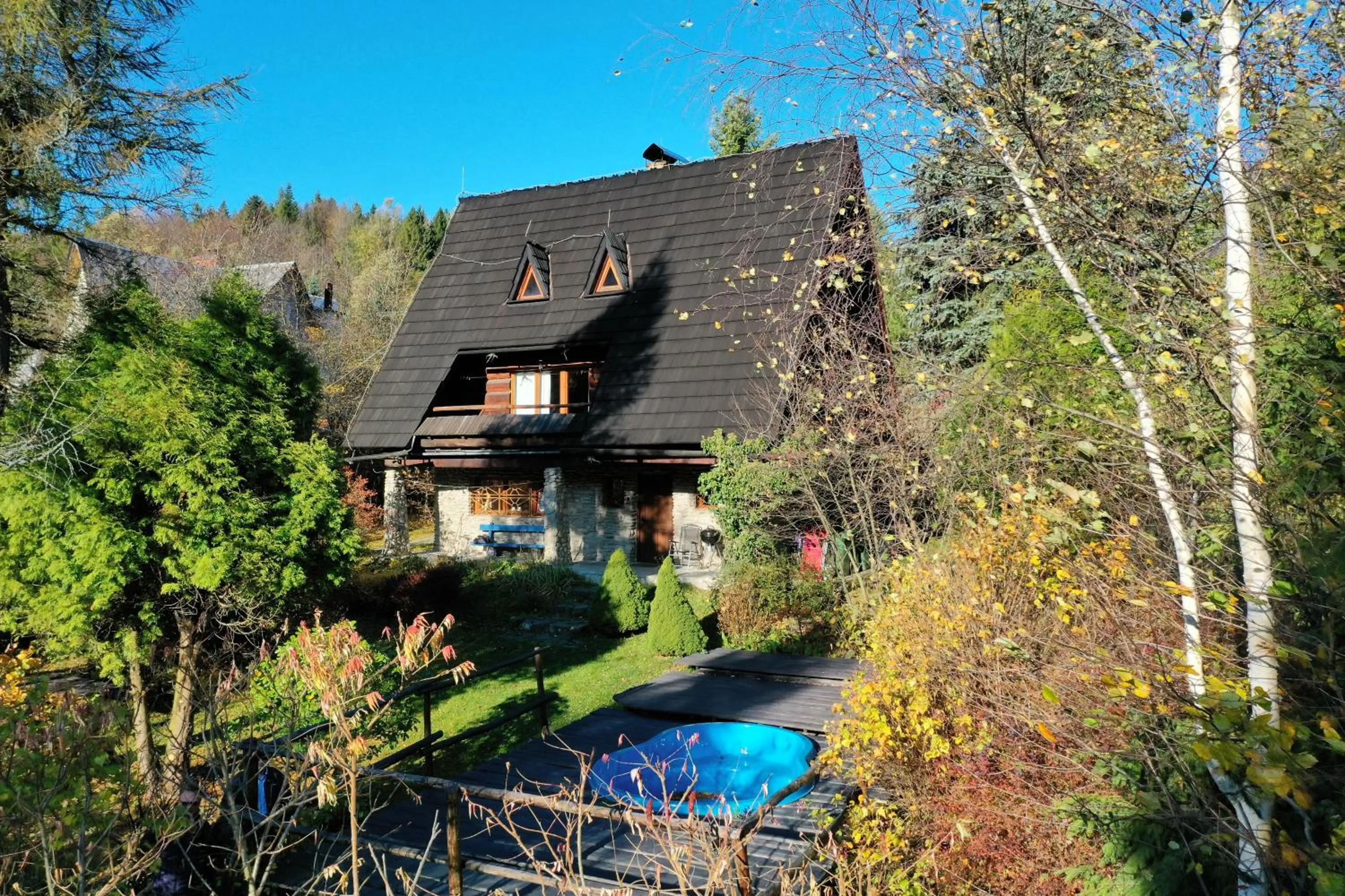 Property building in Dom w górach