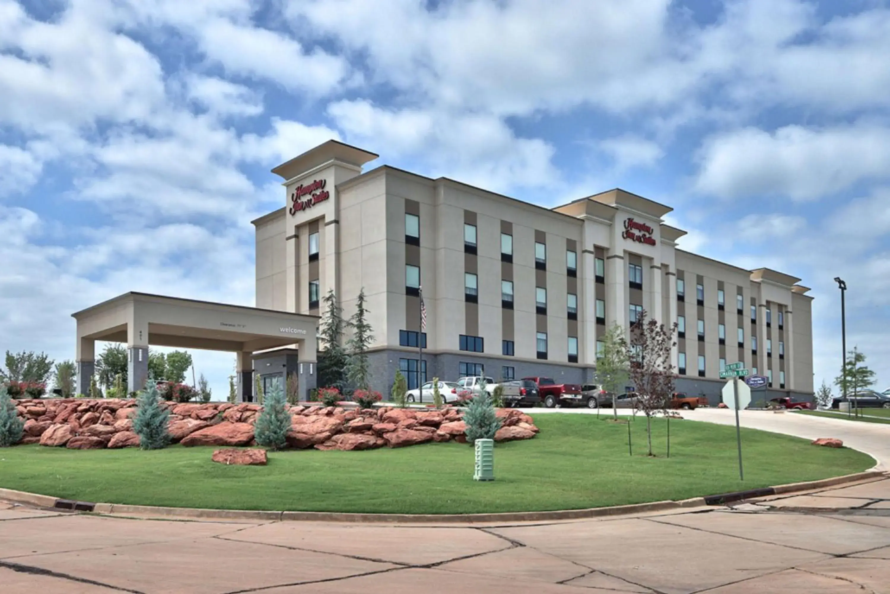 Property building in Hampton Inn & Suites Guthrie, OK Property building in Hampton Inn & Suites Guthrie, OK