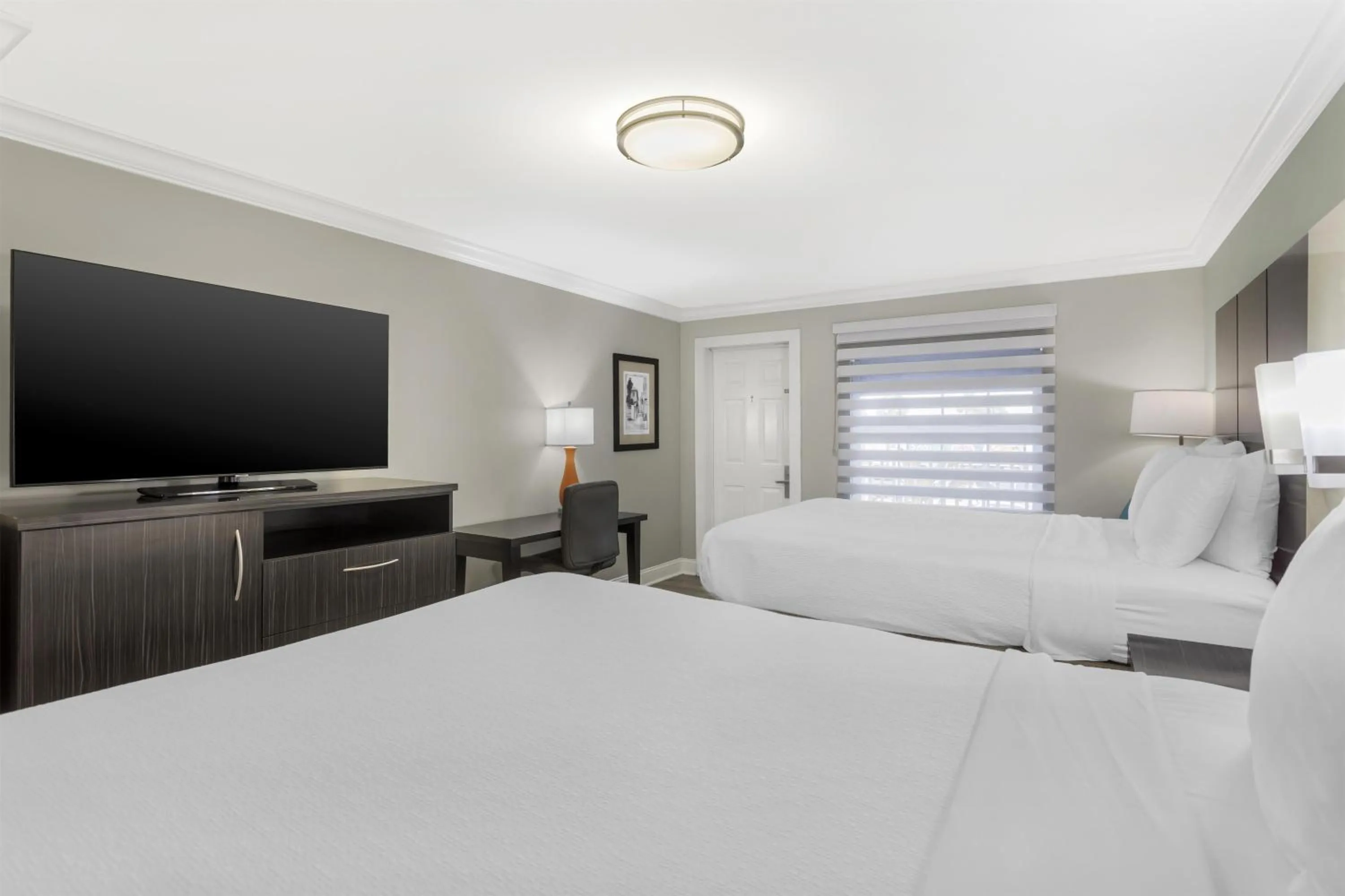 Bedroom, Bed in Best Western Historic Bayfront