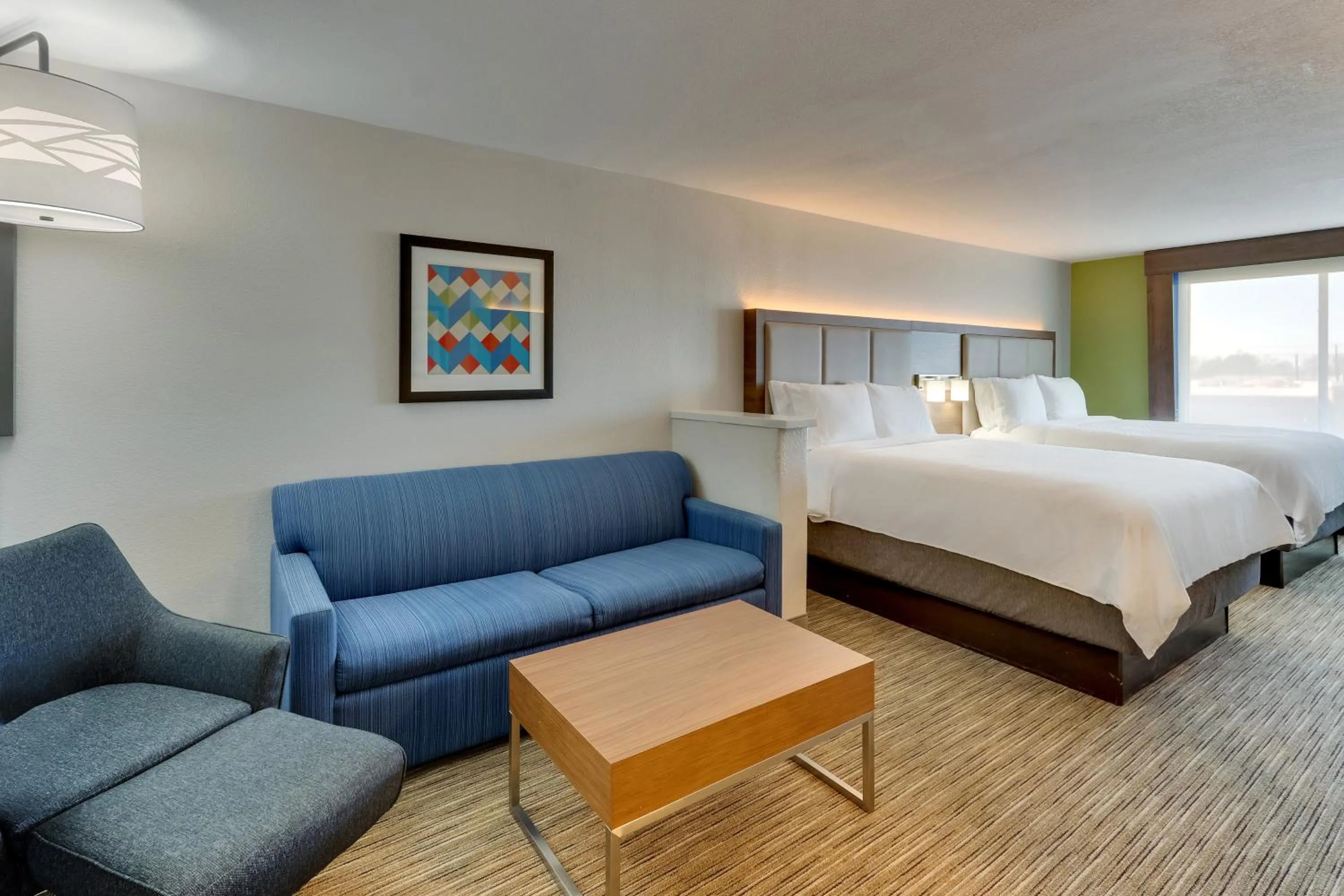 Bed in Holiday Inn Express Lake Worth NW Loop 820 by IHG