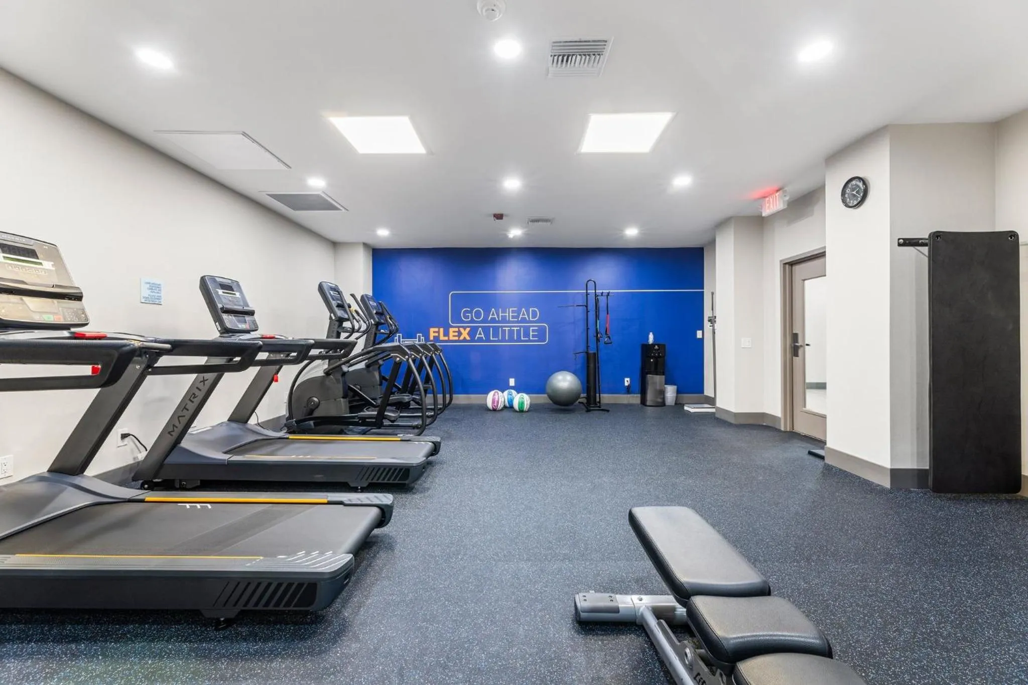 Fitness centre/facilities in Holiday Inn Express Van Nuys by IHG