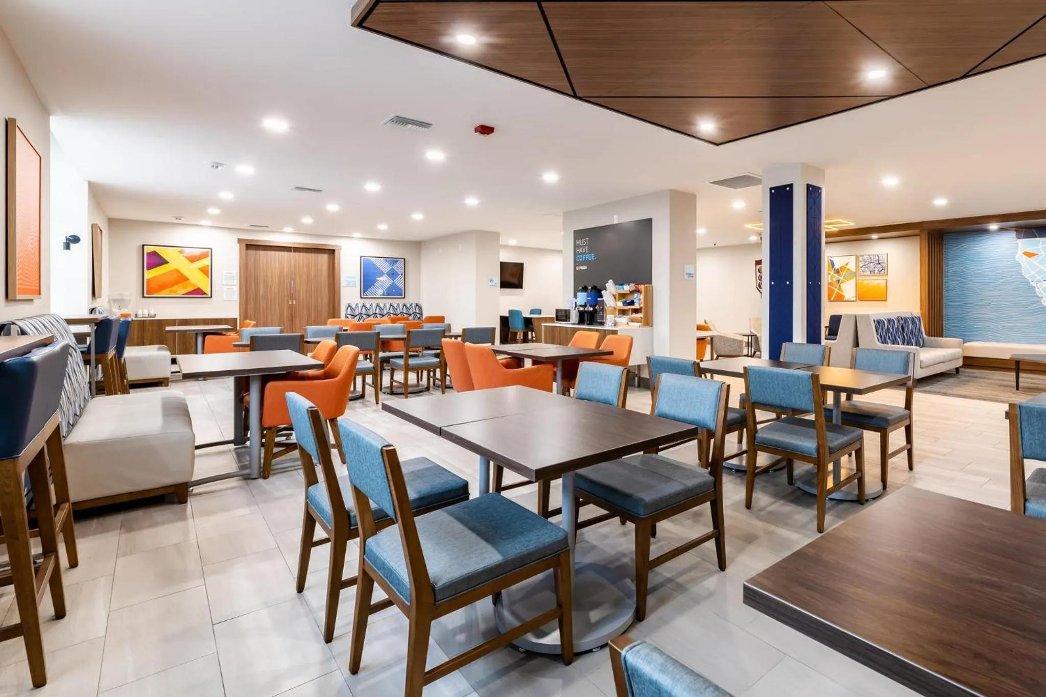 Breakfast in Holiday Inn Express Van Nuys by IHG