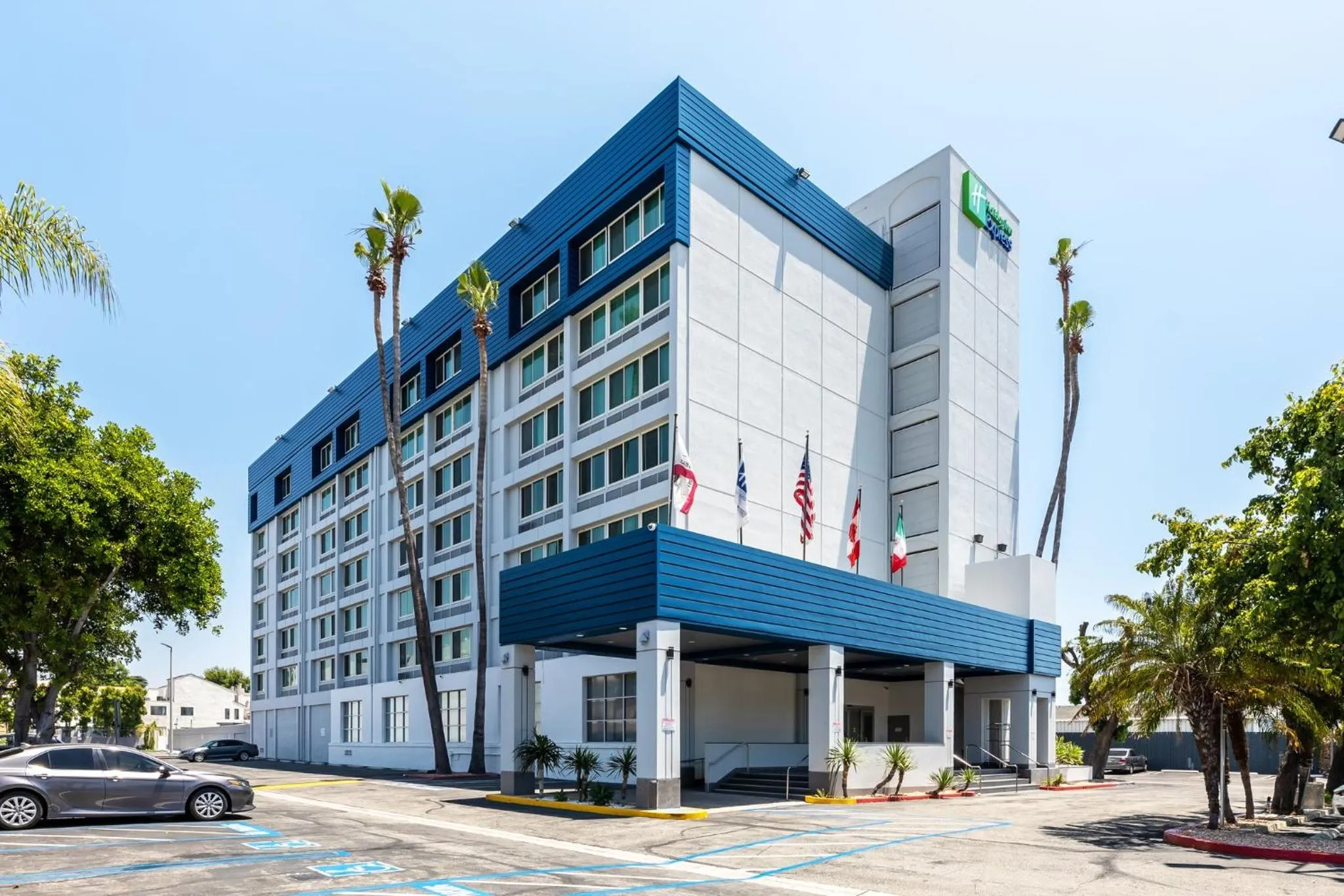 Property building in Holiday Inn Express Van Nuys by IHG