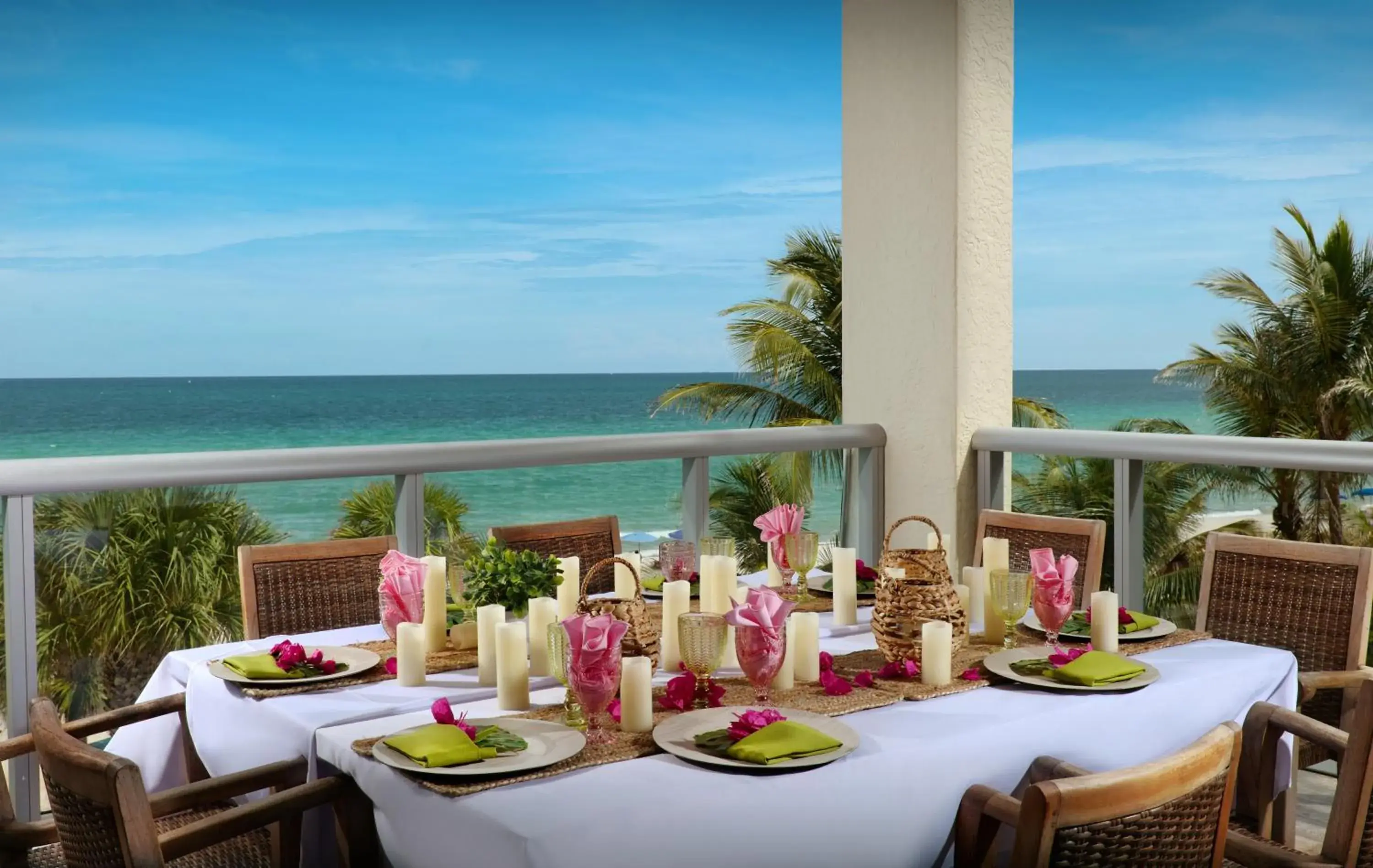 Restaurant/places to eat in Sole Miami, A Noble House Resort Restaurant/places to eat in Sole Miami, A Noble House Resort