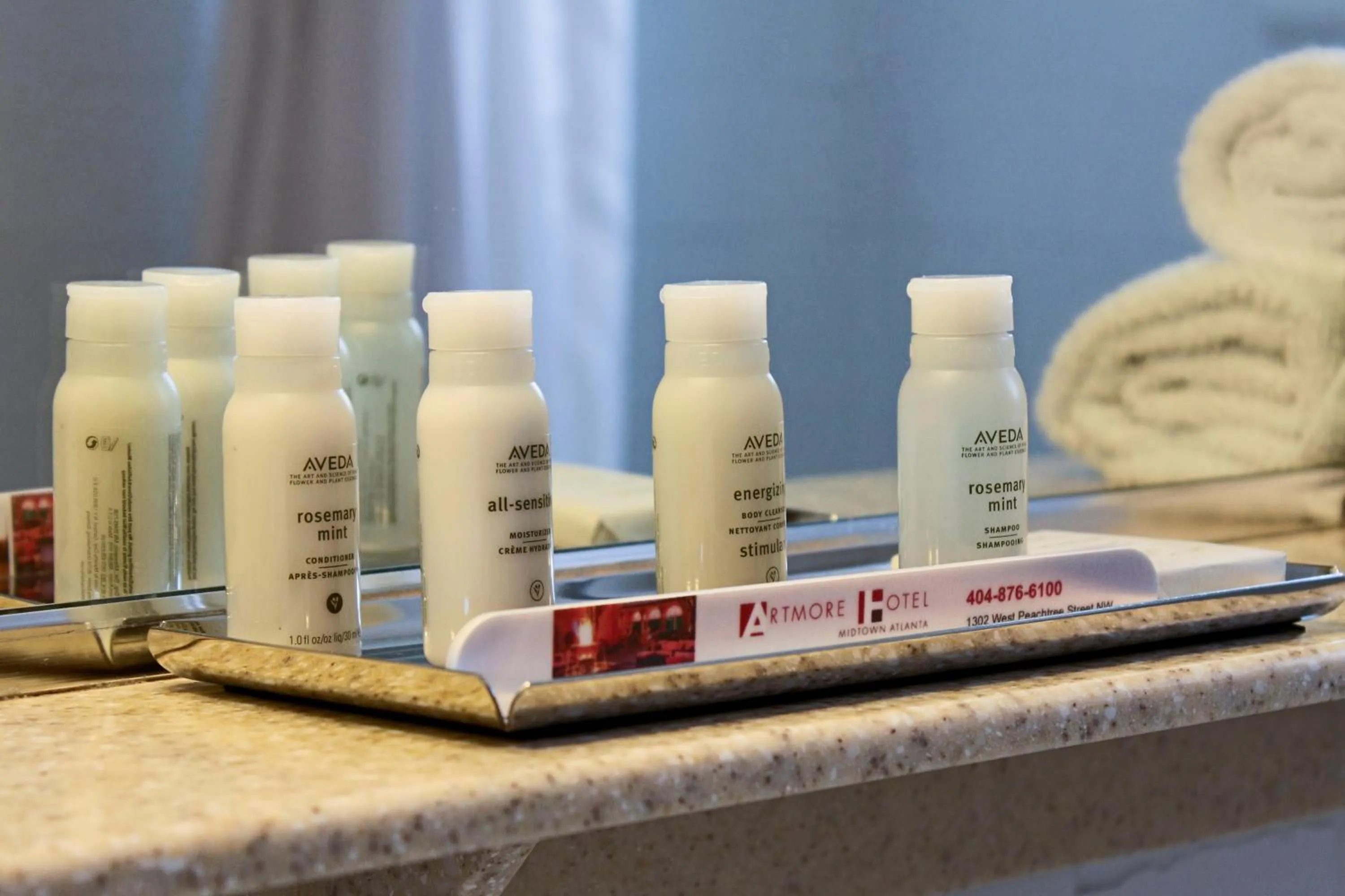 Bathroom in Artmore Hotel