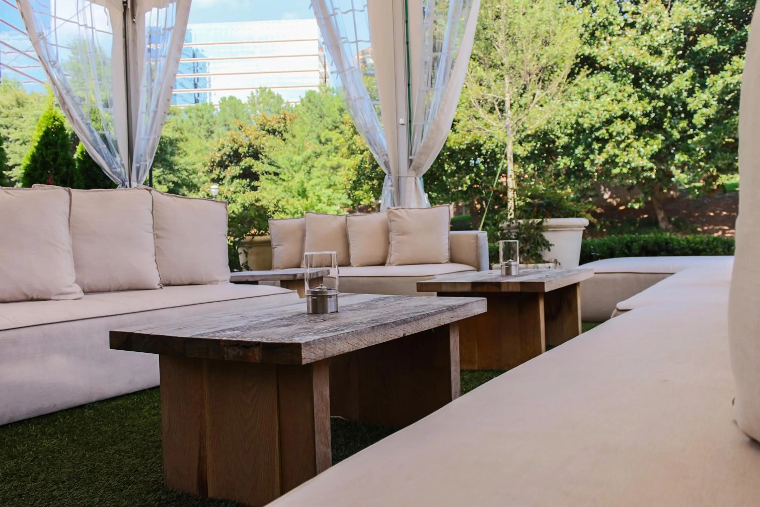 Balcony/Terrace, Seating Area in Artmore Hotel