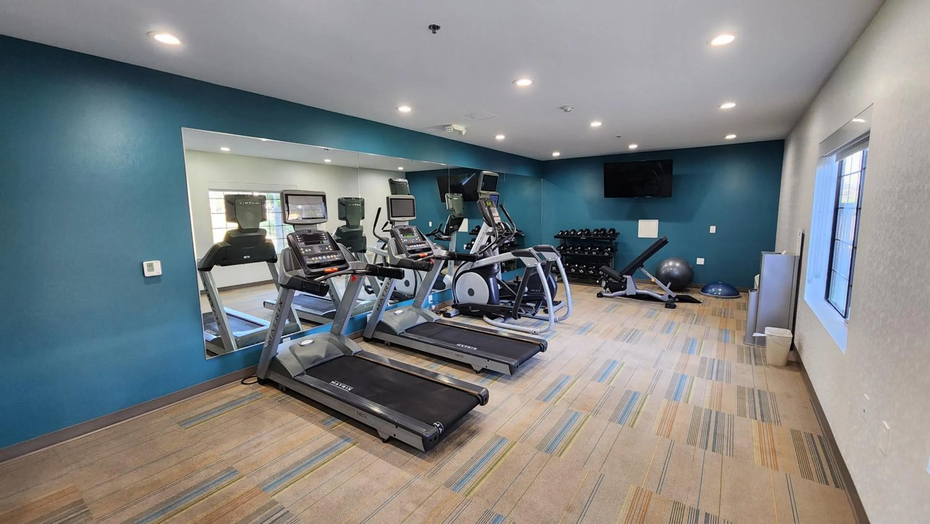 Fitness centre/facilities in Holiday Inn Express Lompoc by IHG